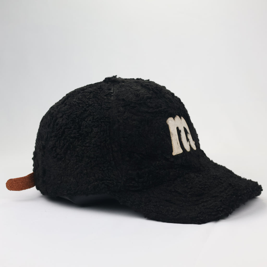 TNC Korea Sherpa Fleece Cap - Cozy Black Winter Hat with Leather Strap