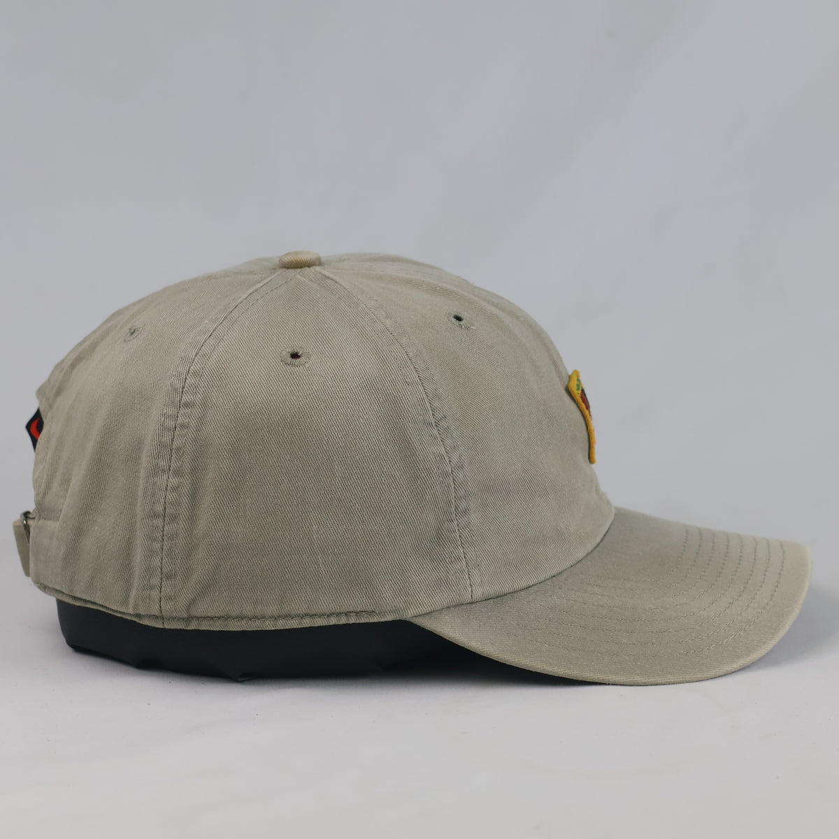 Thrifted Nike Vintage Tennis Court Logo Beige Dad Hat (57-58 cm) |10715
