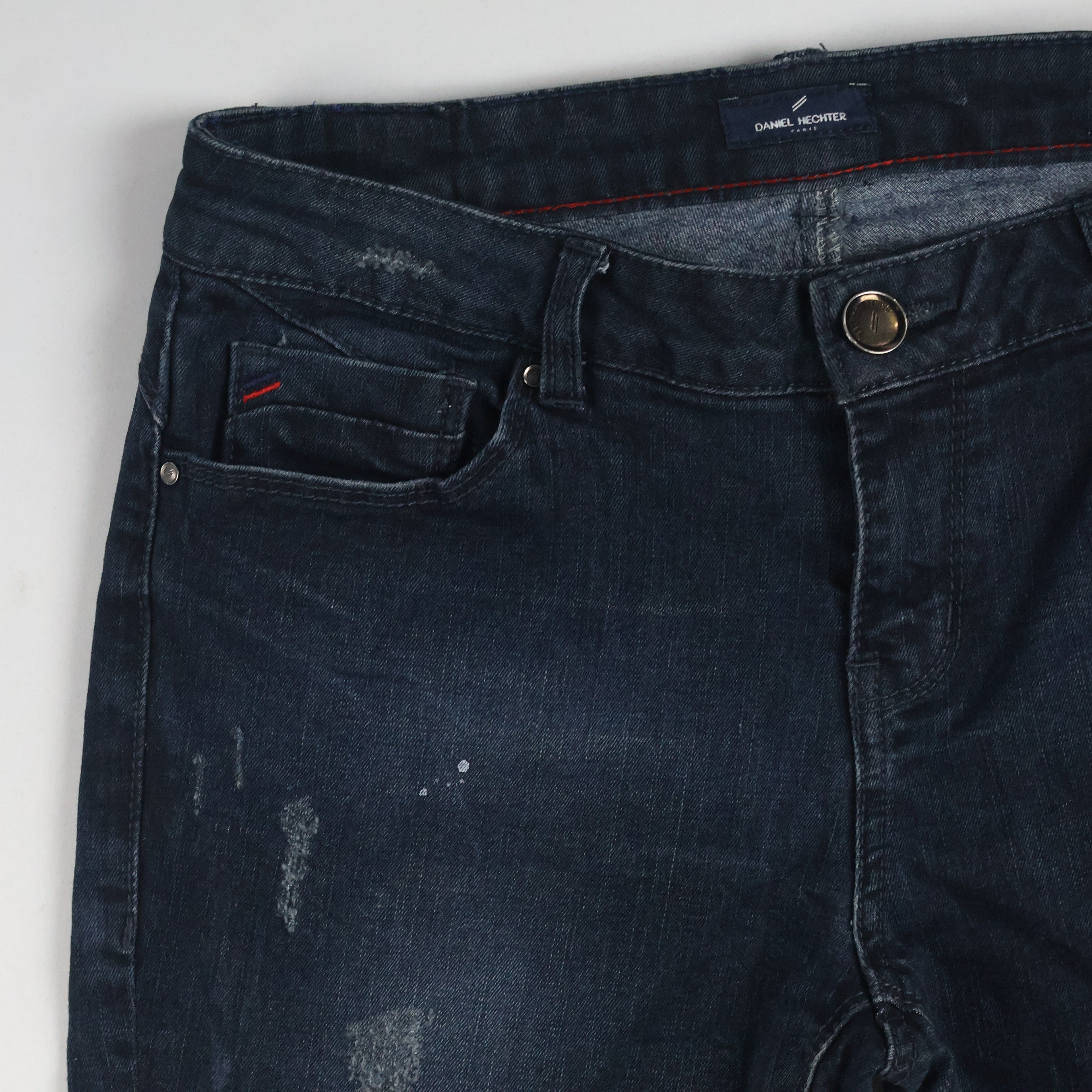 Thrifted Daniel Hechter Men's Dark Blue Slim Skinny Jeans 30 Waist/ J1019
