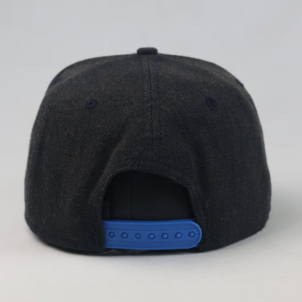 Thrifted New Era Atlanta Braves Black & Blue Snapback (57-59 cm) |10719