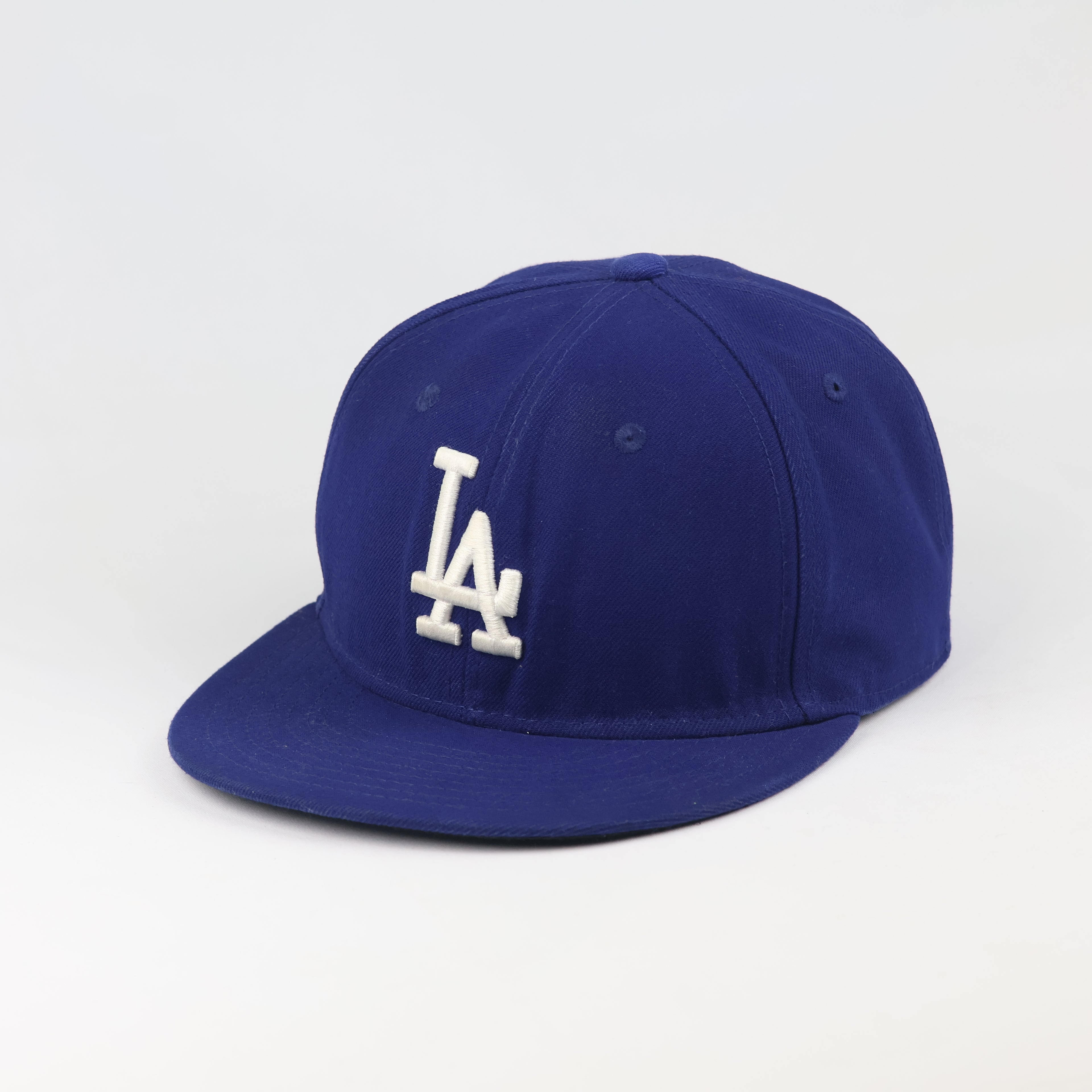 Authentic New Era LA Dodgers Thrifted  Fitted Cap - 59FIFTY Size 7 1/4 Blue