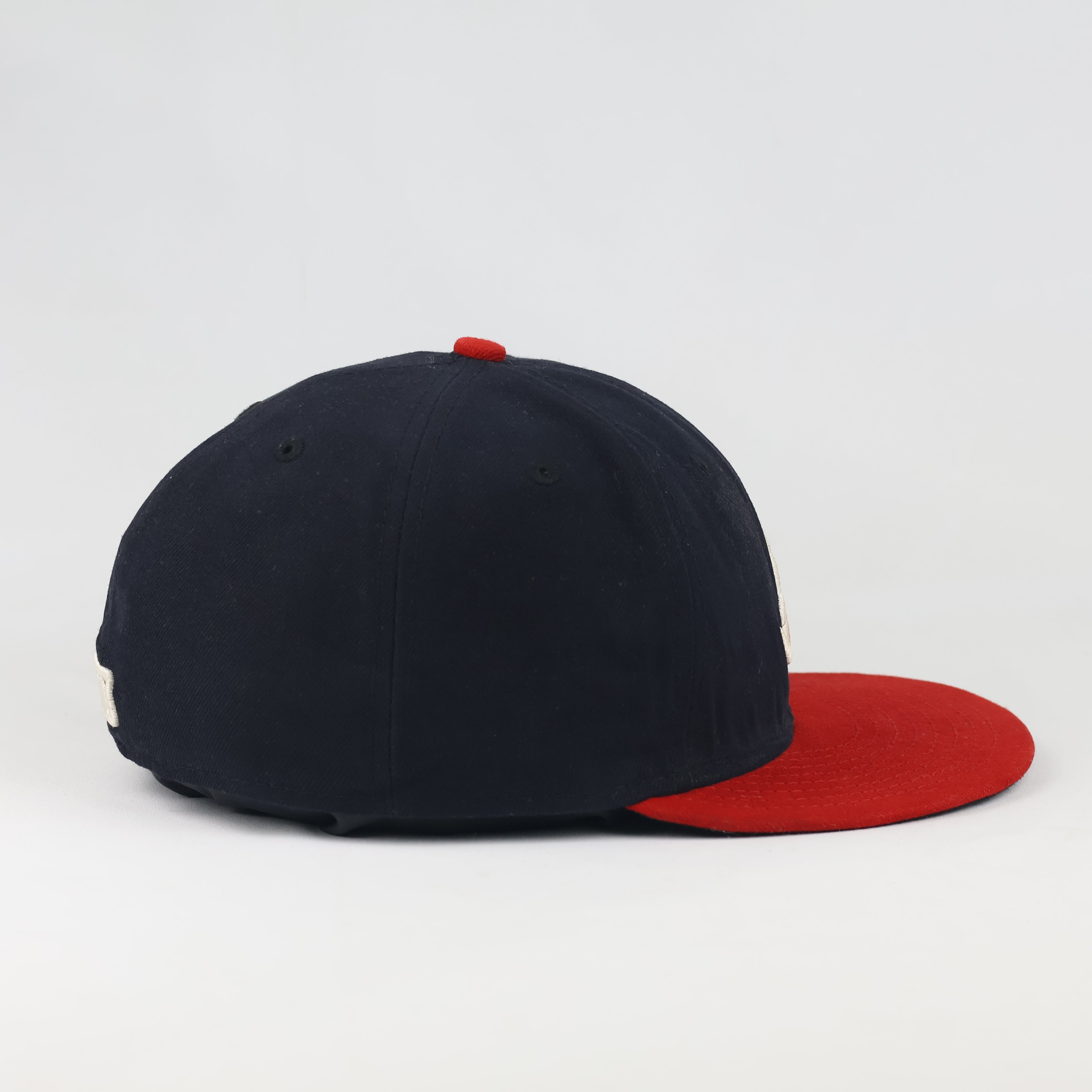 Authentic New Era Atlanta Braves Fitted Thrifted Cap - 59FIFTY Size 7 1/4