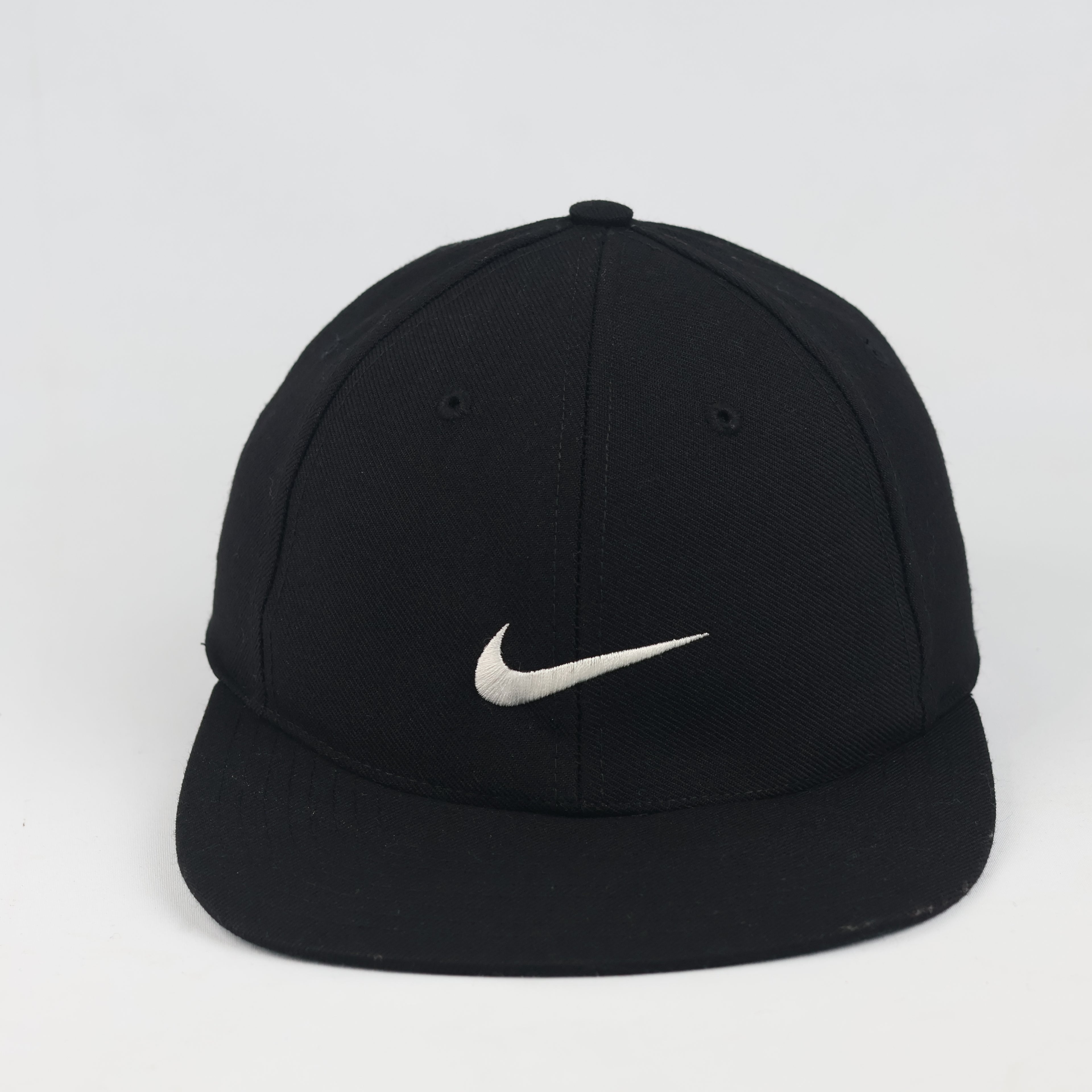 Vintage Nike Fitted Hat | Thrifted Black Wool Blend Cap Green Undervisor
