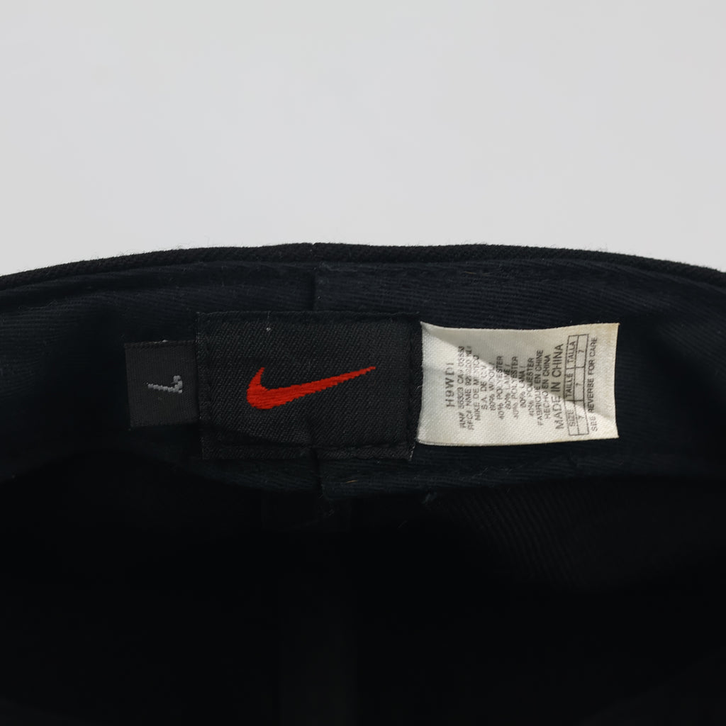 Vintage Nike Fitted Hat | Thrifted Black Wool Blend Cap Green Undervisor