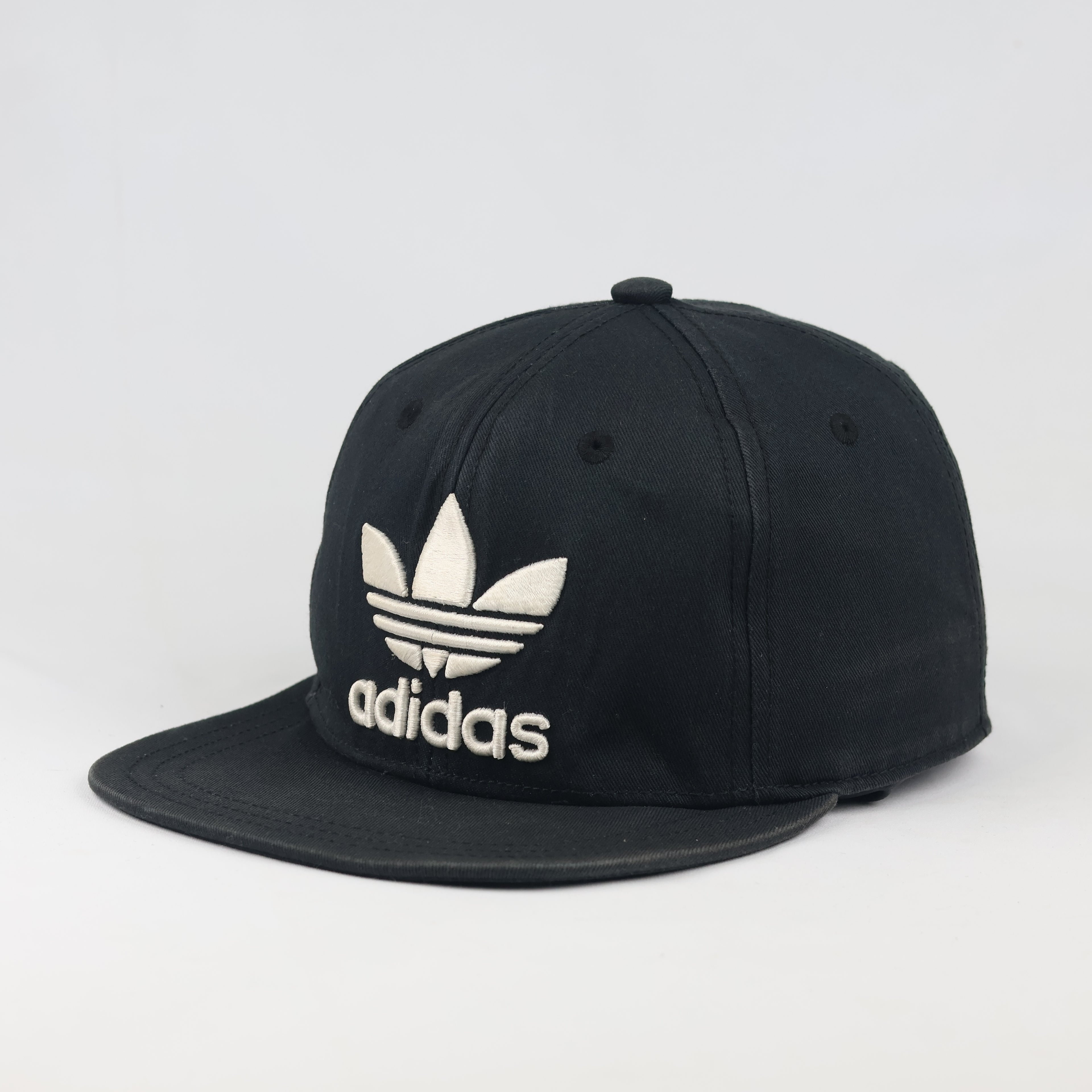 Vintage Adidas Originals Trefoil Snapback Hat | Thrifted Black Flat Brim Cap 56-58cm