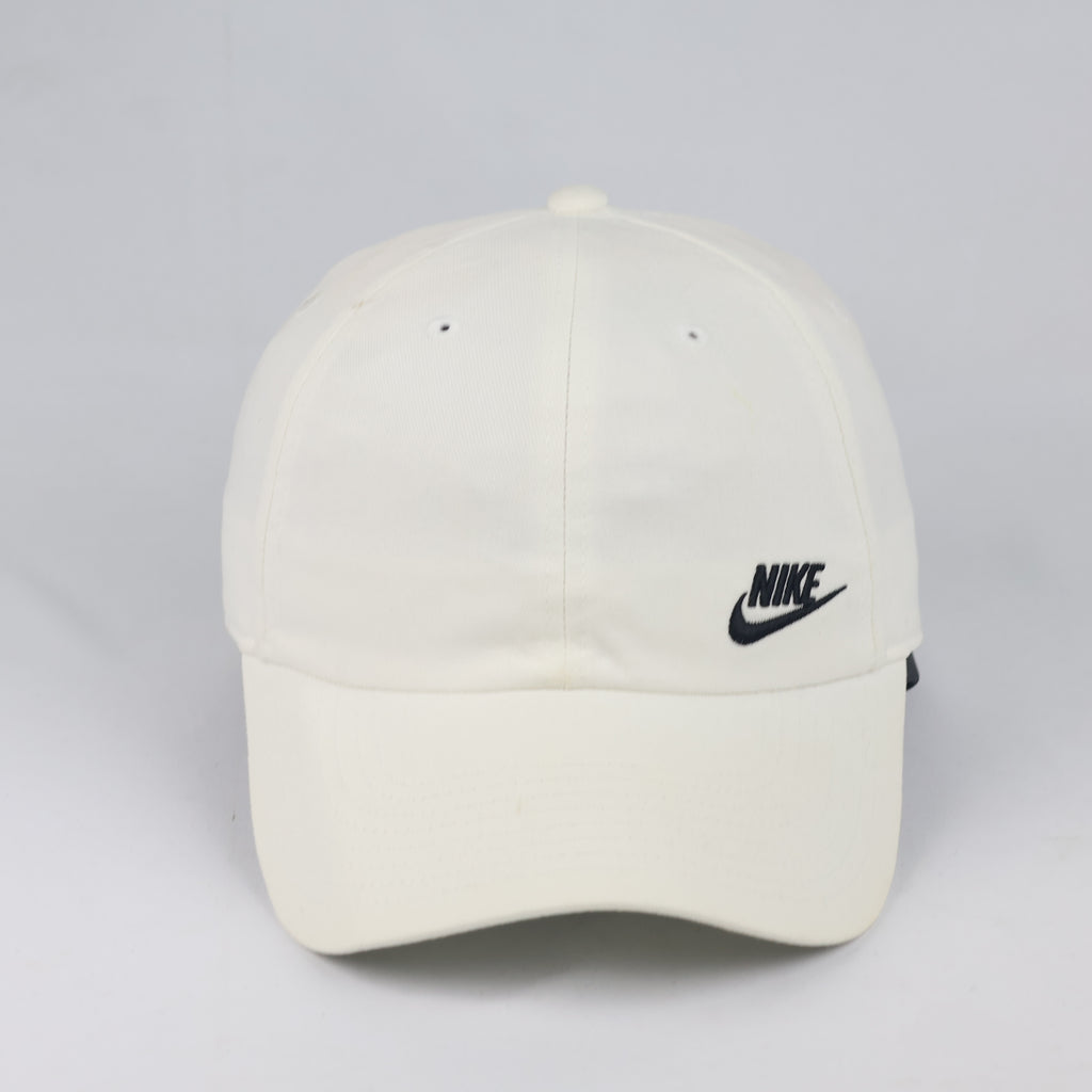 Classic Nike Heritage 86 Adjustable Cap - Off-White White Cotton Hat