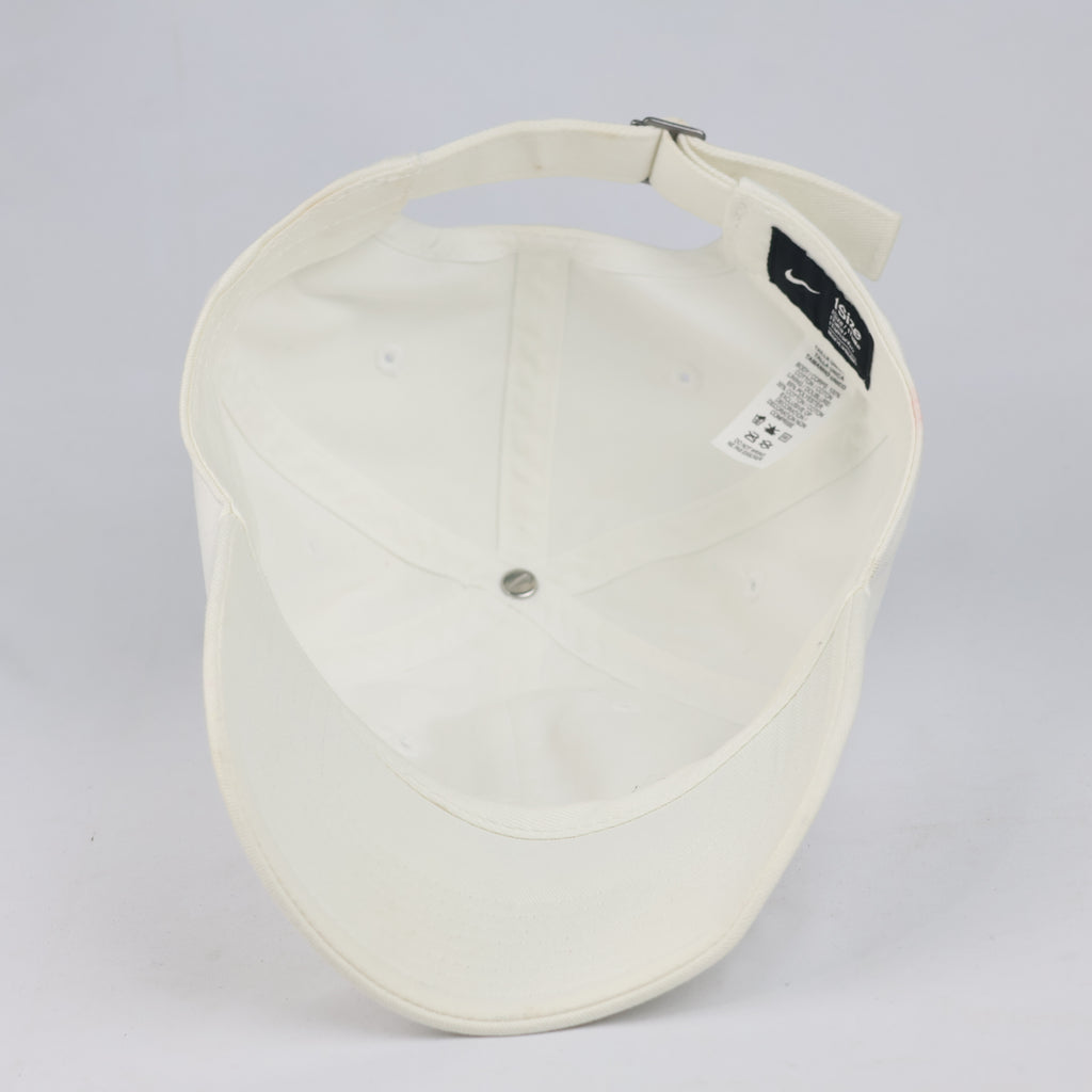 Classic Nike Heritage 86 Adjustable Cap - Off-White White Cotton Hat