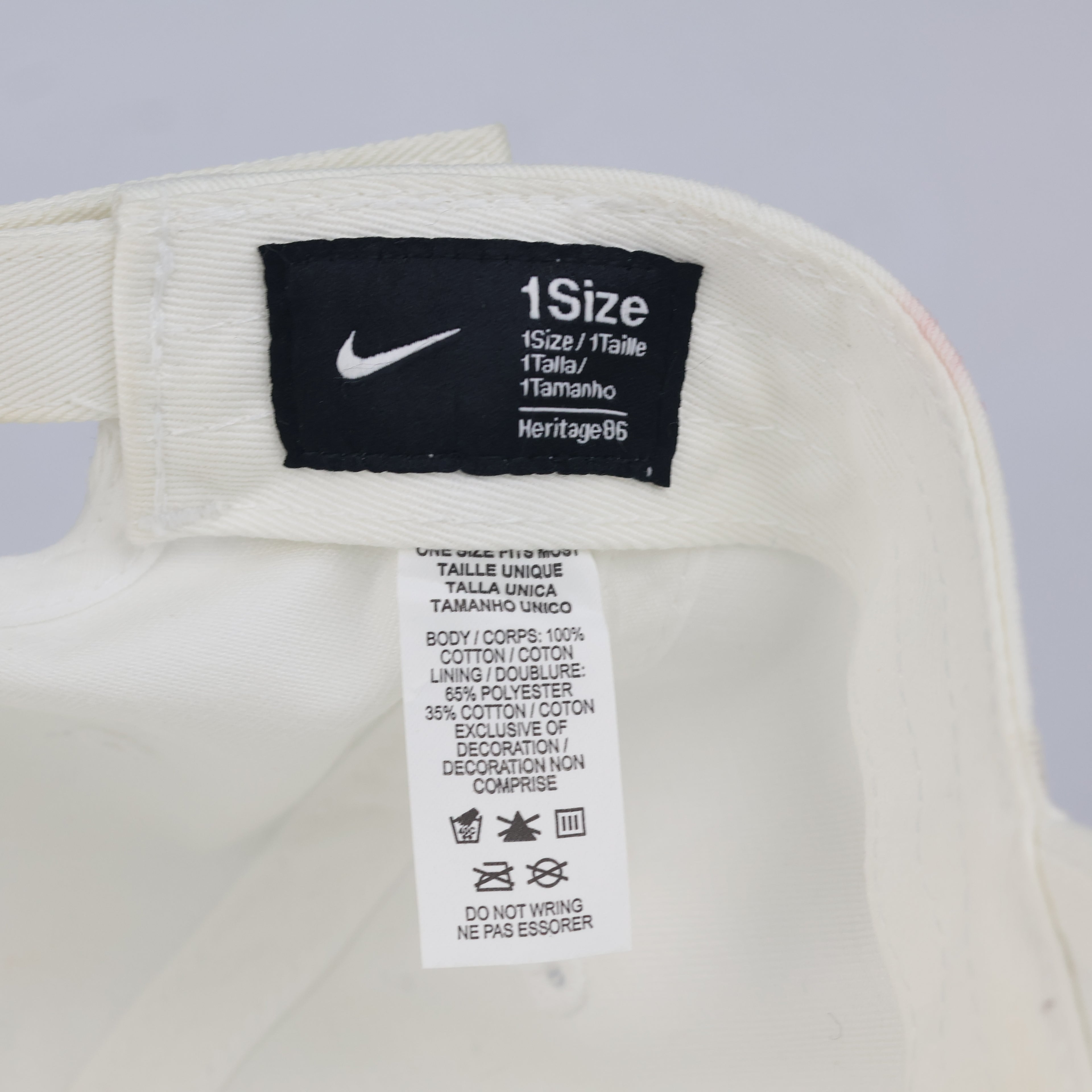 Classic Nike Heritage 86 Adjustable Cap - Off-White White Cotton Hat