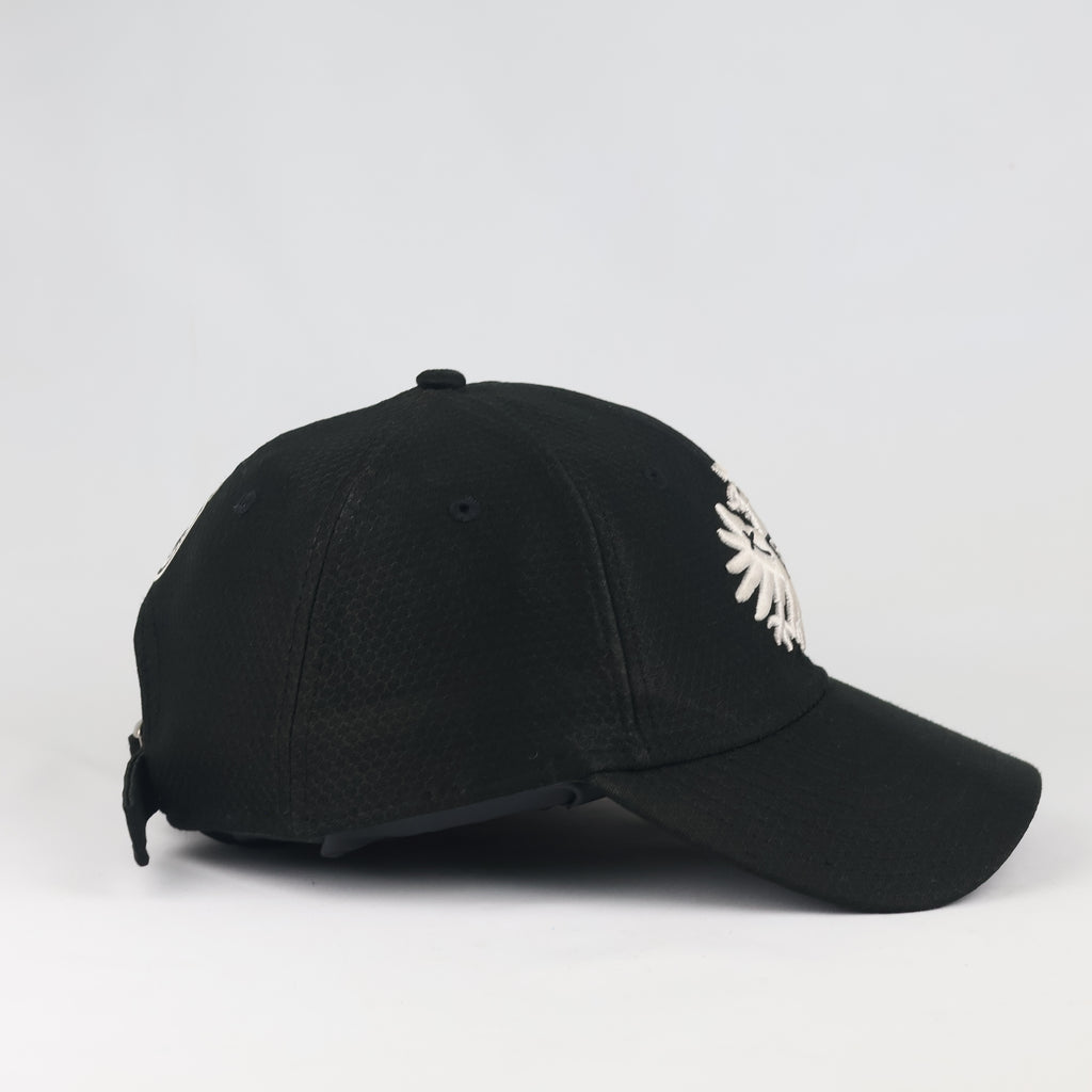 Official Eintracht Frankfurt New Era 9FORTY Thrifted Cap - Black Adjustable Football Hat