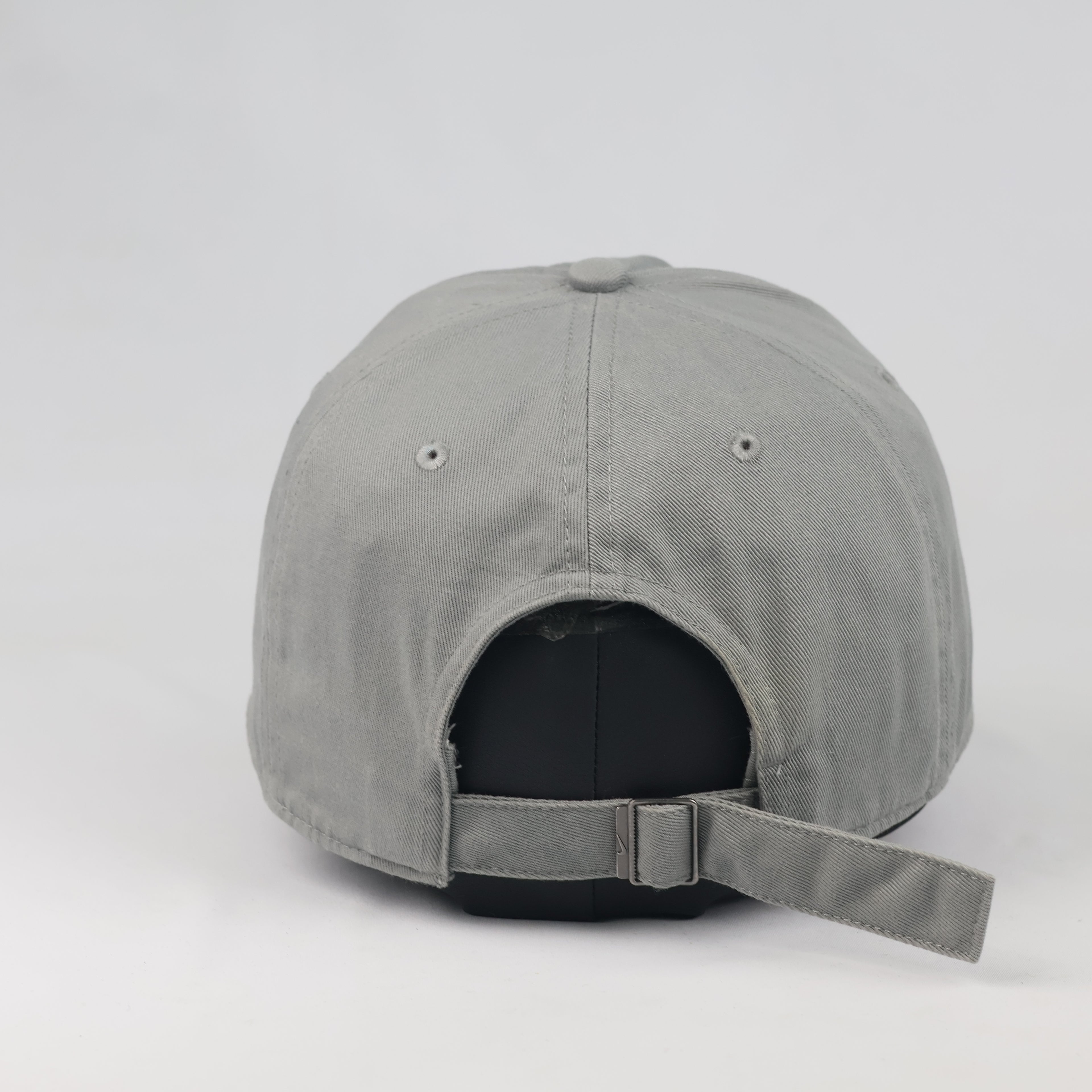 Classic Nike Swoosh Adjustable Cap - Grey Cotton Thrifted Twill Hat Size 57-59 cm