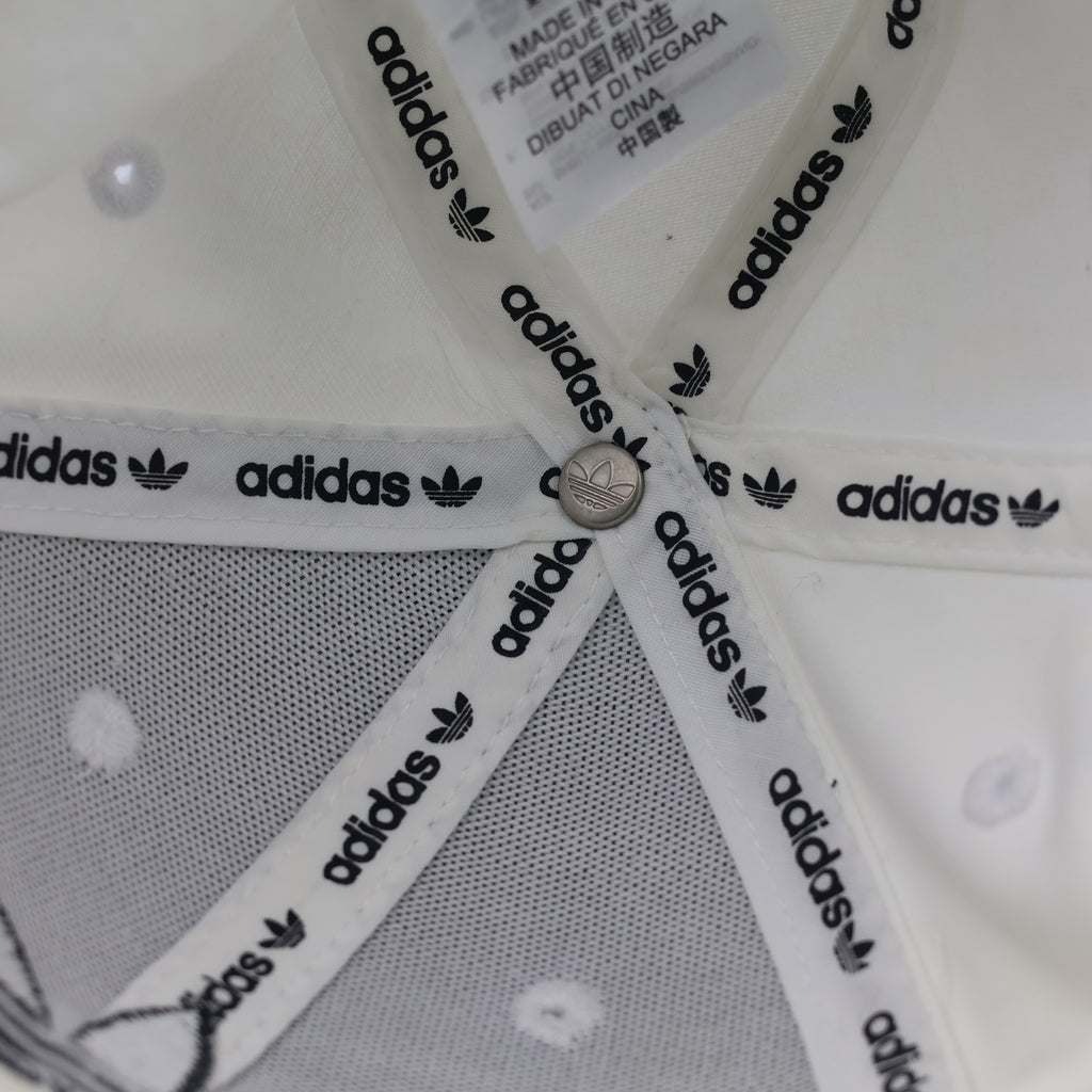 Adidas Originals Trefoil Embroidered Cap – Off-White (Thrifted)