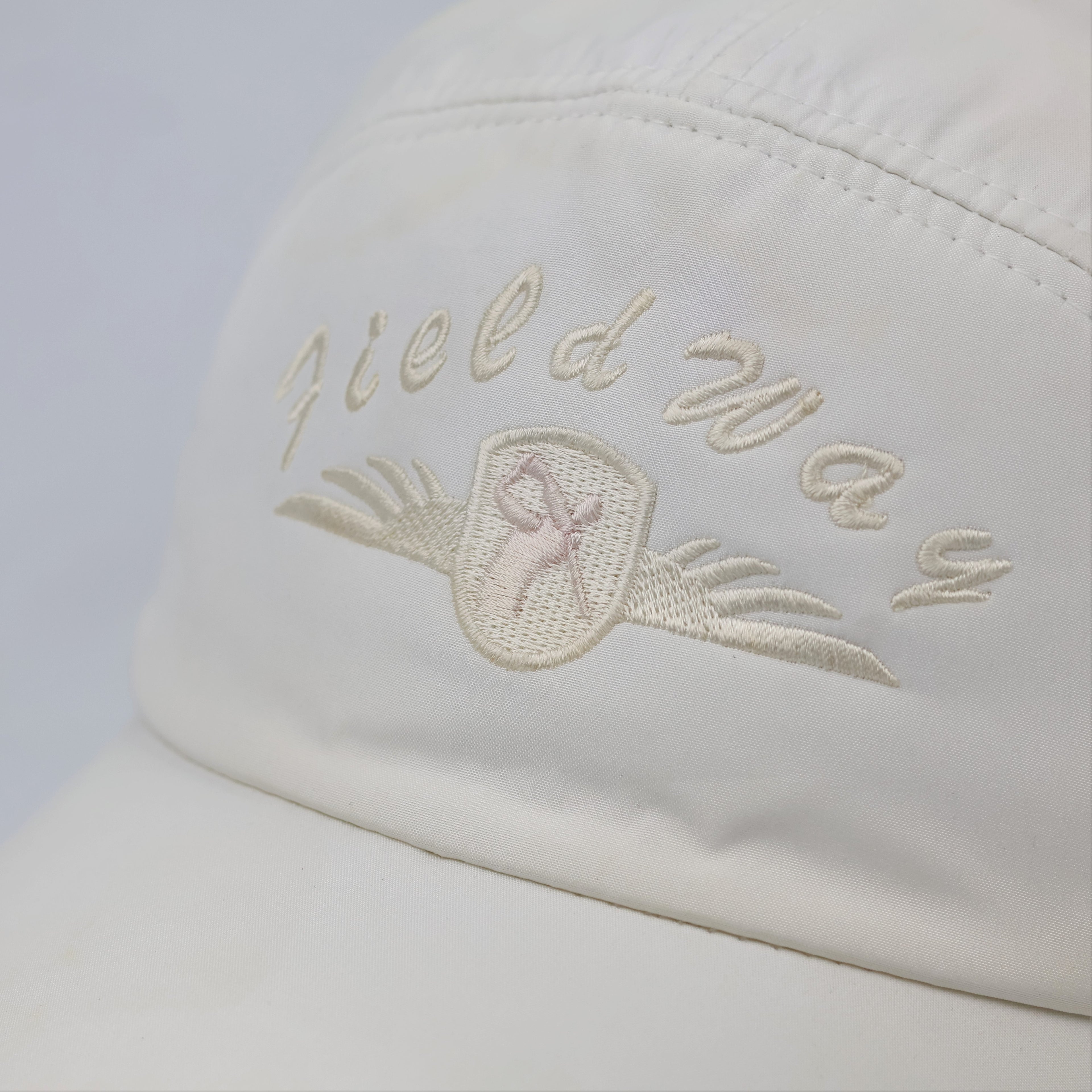 Field Way Embroidered Performance Trucker Hat – Off-White & Cream