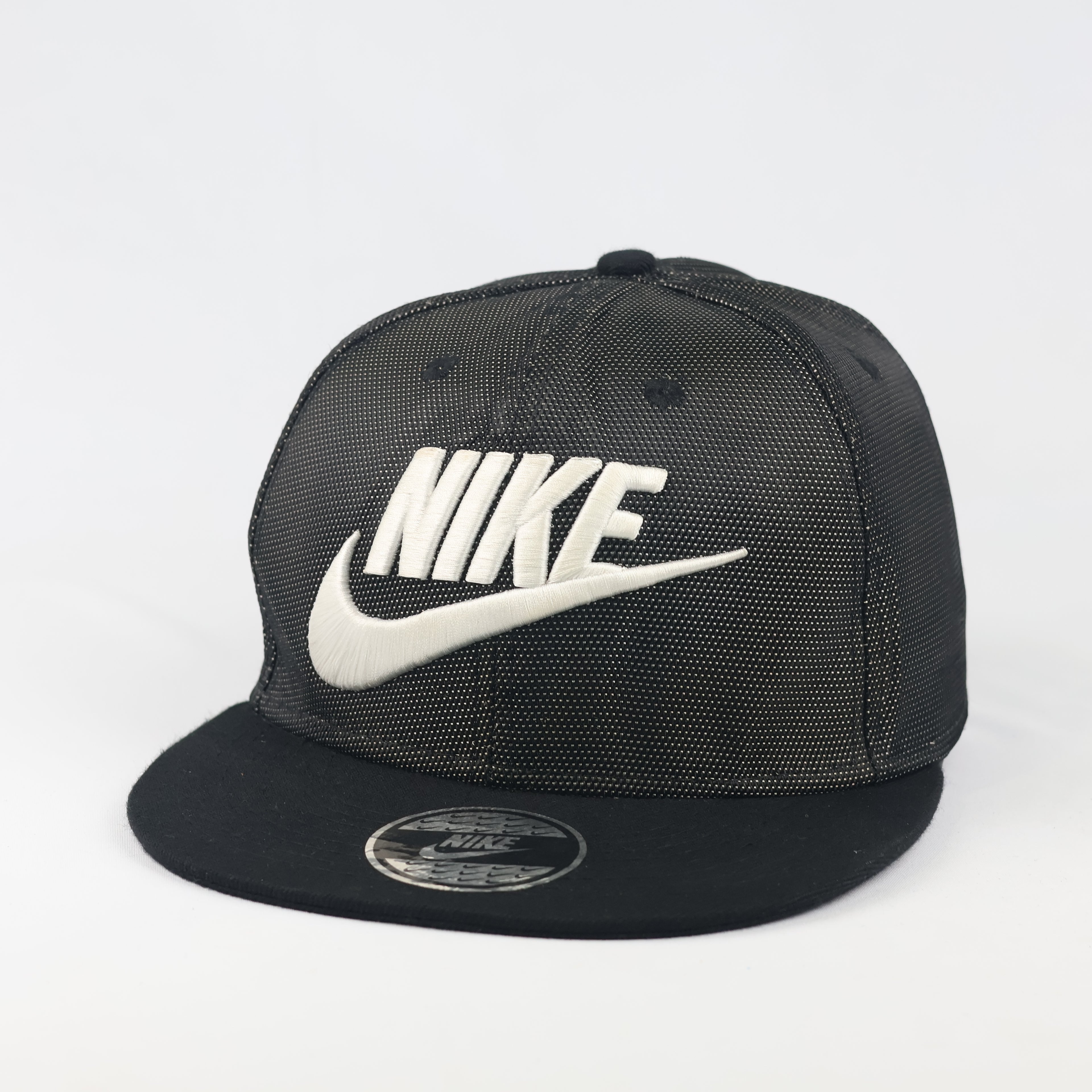 Classic Nike Spellout Snapback Cap - Black Thrifted Wool Blend Hat