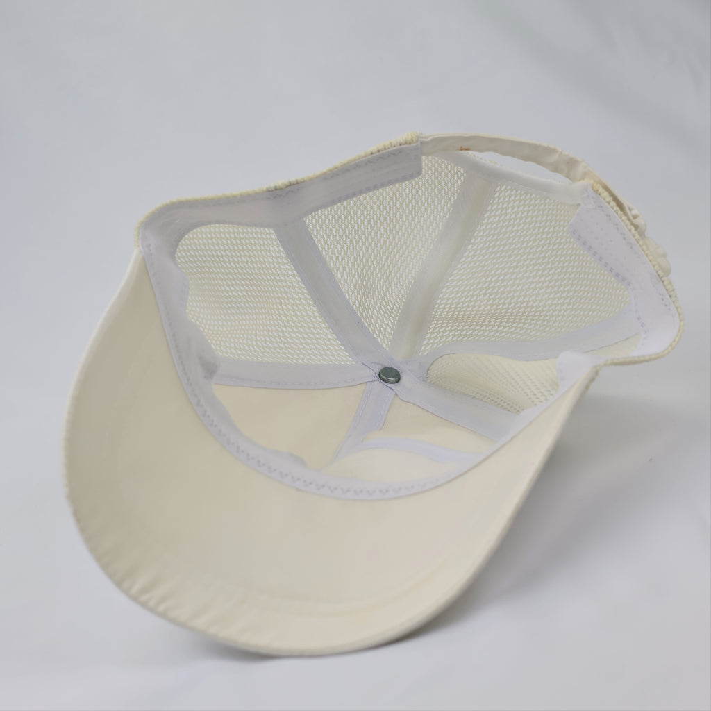 Field Way Embroidered Performance Trucker Hat – Off-White & Cream