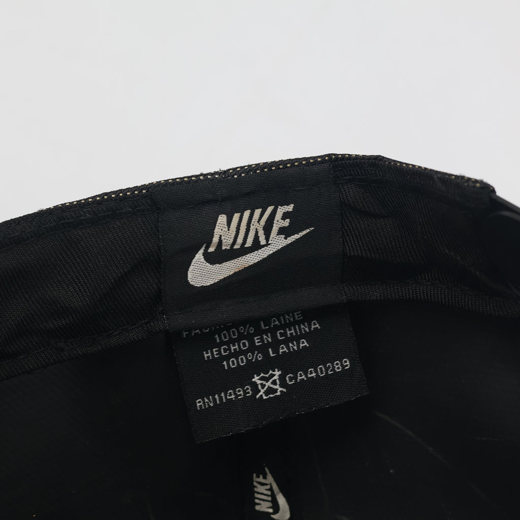 Classic Nike Spellout Snapback Cap - Black Thrifted Wool Blend Hat