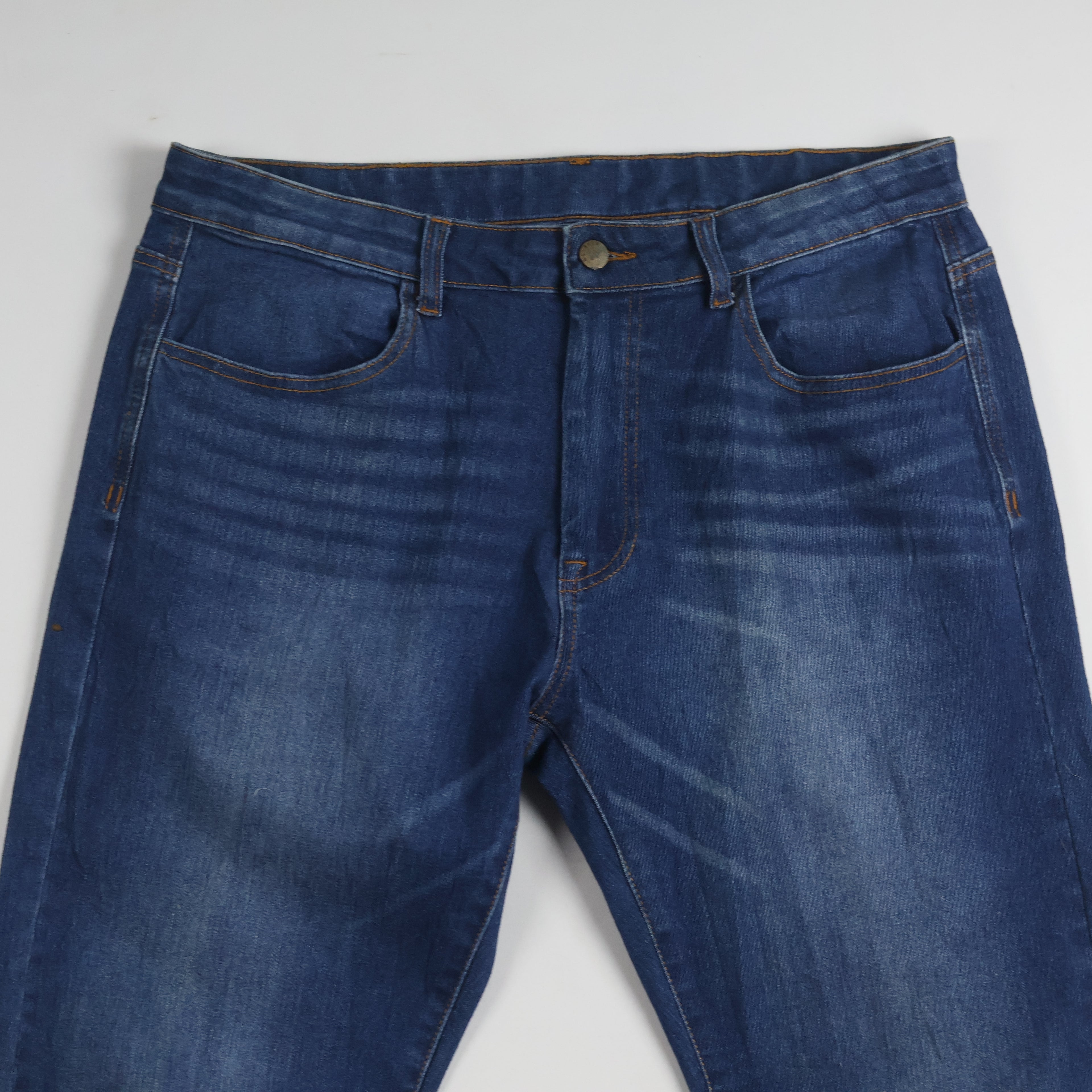 Thrifted Stretch Comfort Men's Blue Straight Leg Jeans 34 Waist/ J1023