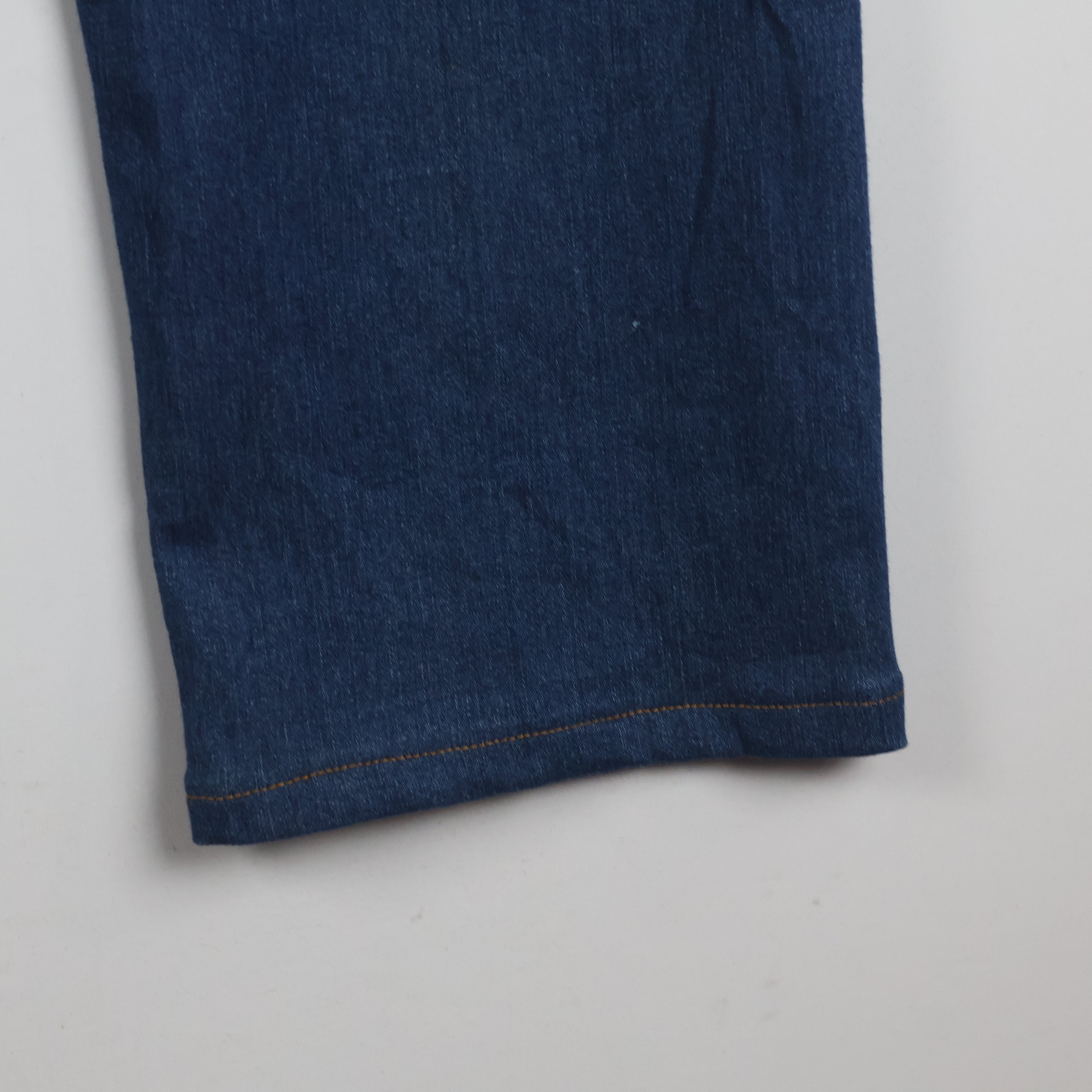 Thrifted Stretch Comfort Men's Blue Straight Leg Jeans 34 Waist/ J1023