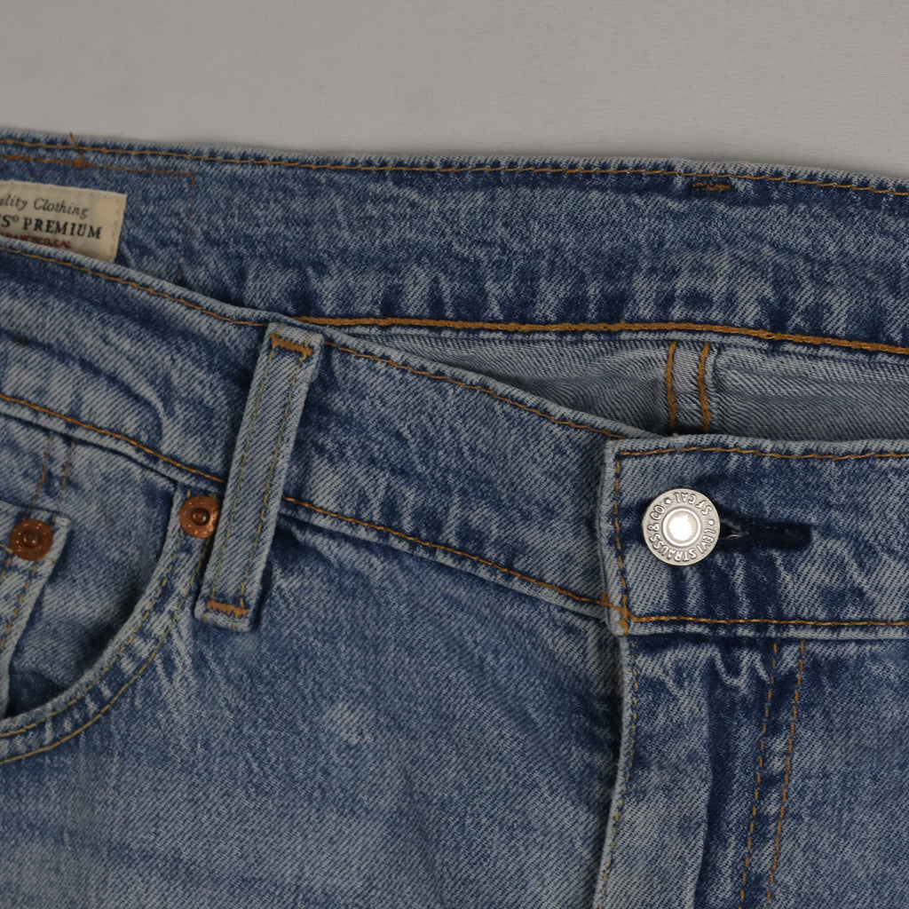 Vintage Levi's 501 Men's Light Blue Thrifted Denim Jeans 38 Waist