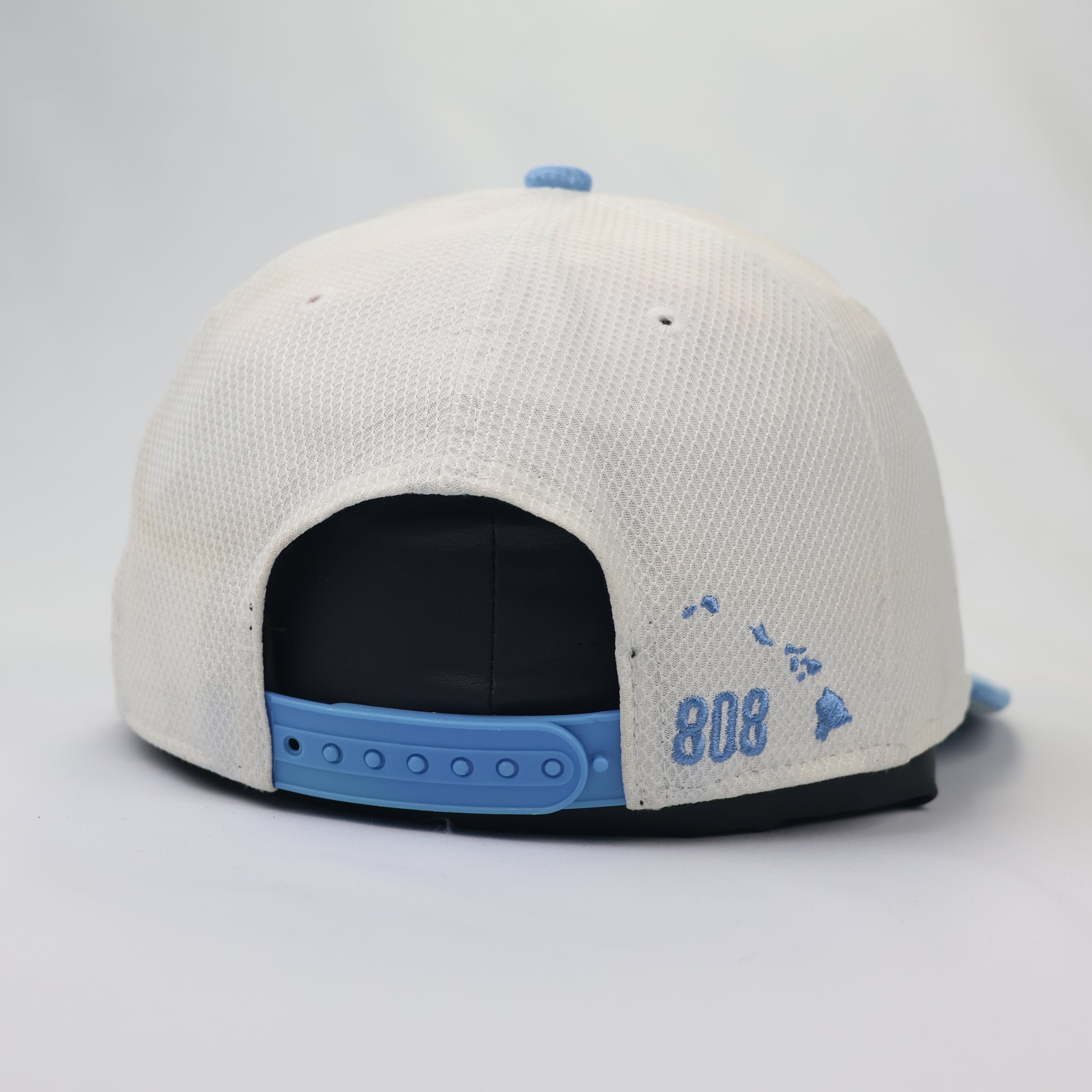 New Era Hawaii "808" Snapback Cap – Sky Blue & White (Thrifted)