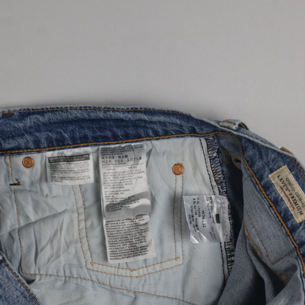 Vintage Levi's 501 Men's Light Blue Thrifted Denim Jeans 38 Waist