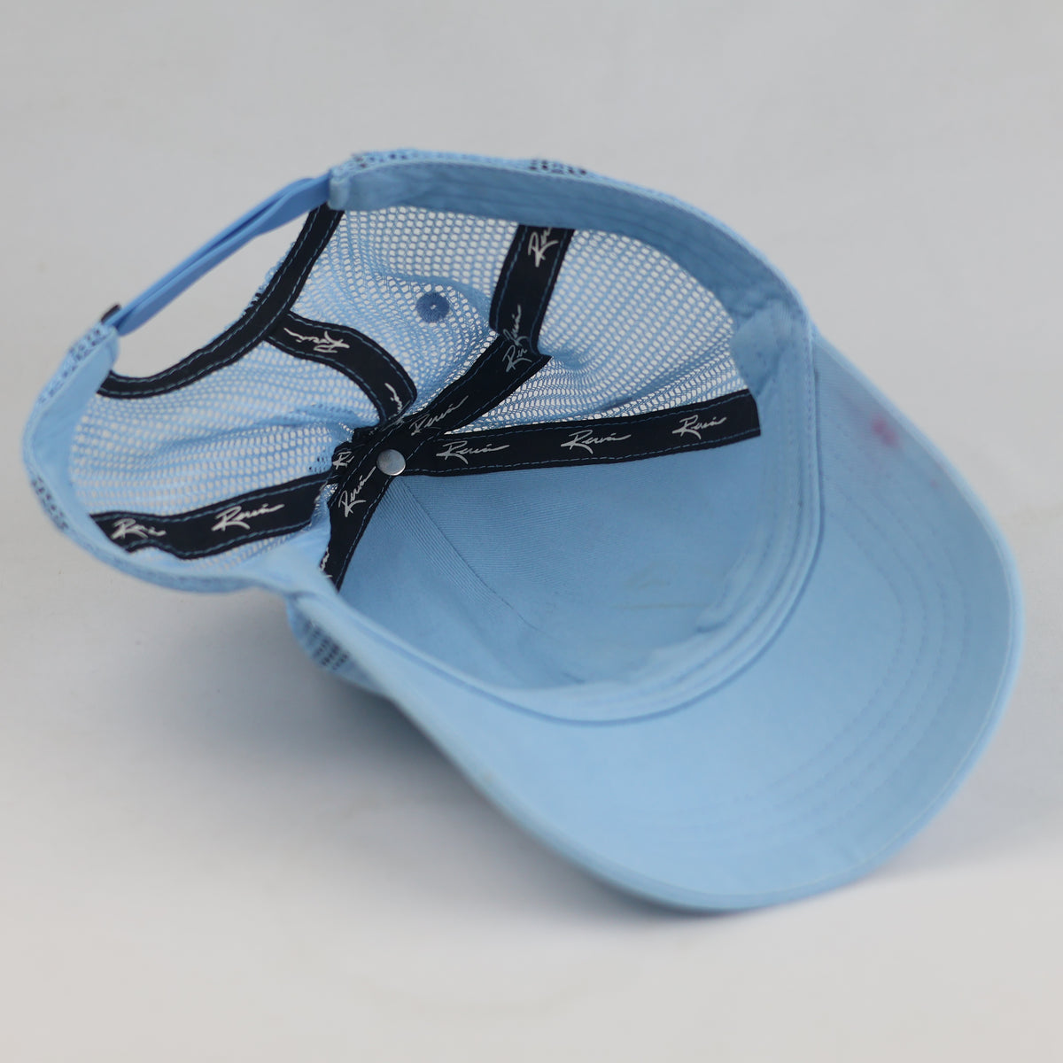 Thrifted Review Light Blue Star Graphic Mesh Snapback Cap | 10790