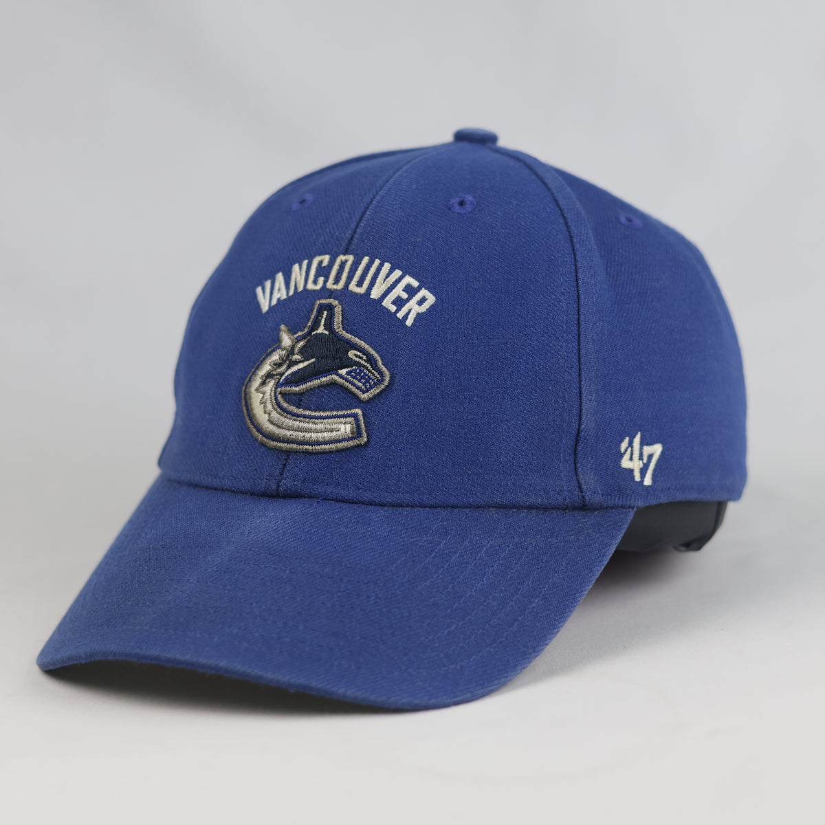 Thrifted '47 Brand Vancouver Canucks Embroidered Strapback Hat | 10788