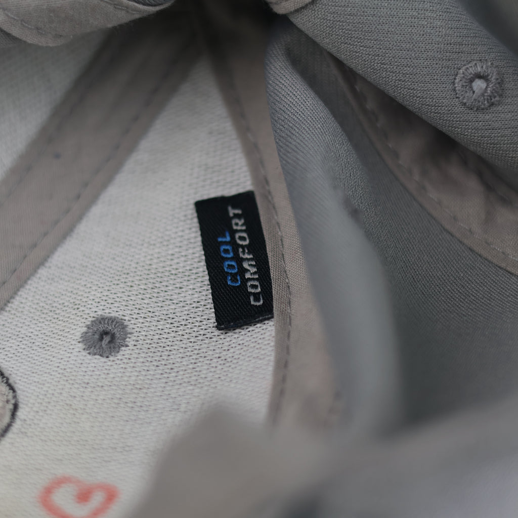 Thrifted Cool Comfort Grey Bull Embroidered Baseball Cap | 10786