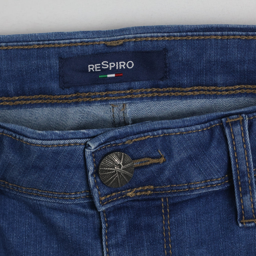 Thrifted Respiro Men's Blue Flare Bootcut Jeans 32 Waist/ J1029