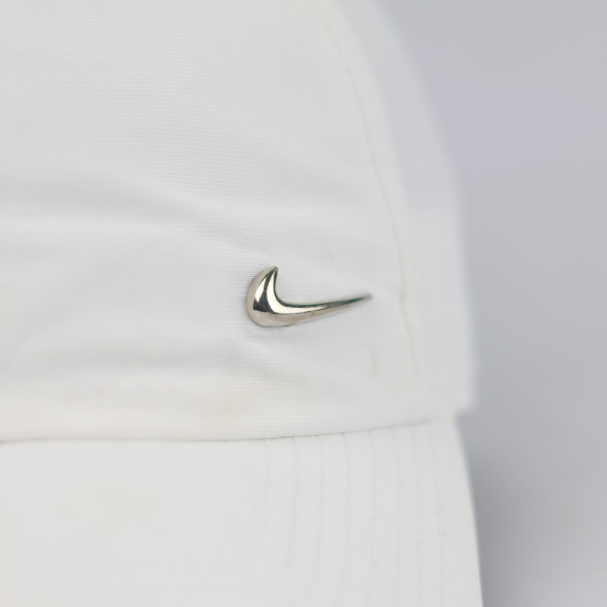 Thrifted Nike Heritage86 White Cap with Silver Metal Swoosh | 10796