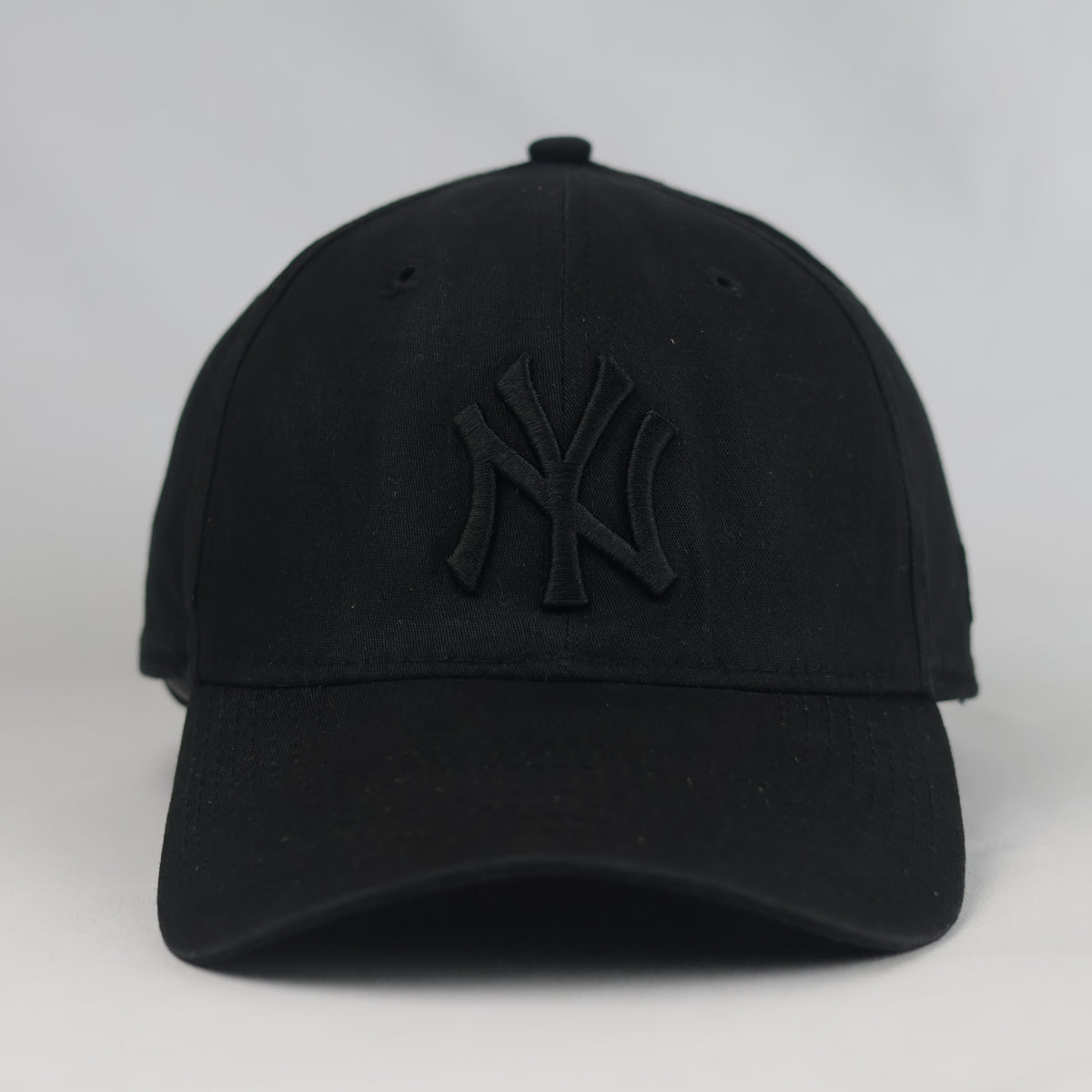Thrifted New Era NY Yankees Triple Black Stretch Fit Cap | 10794