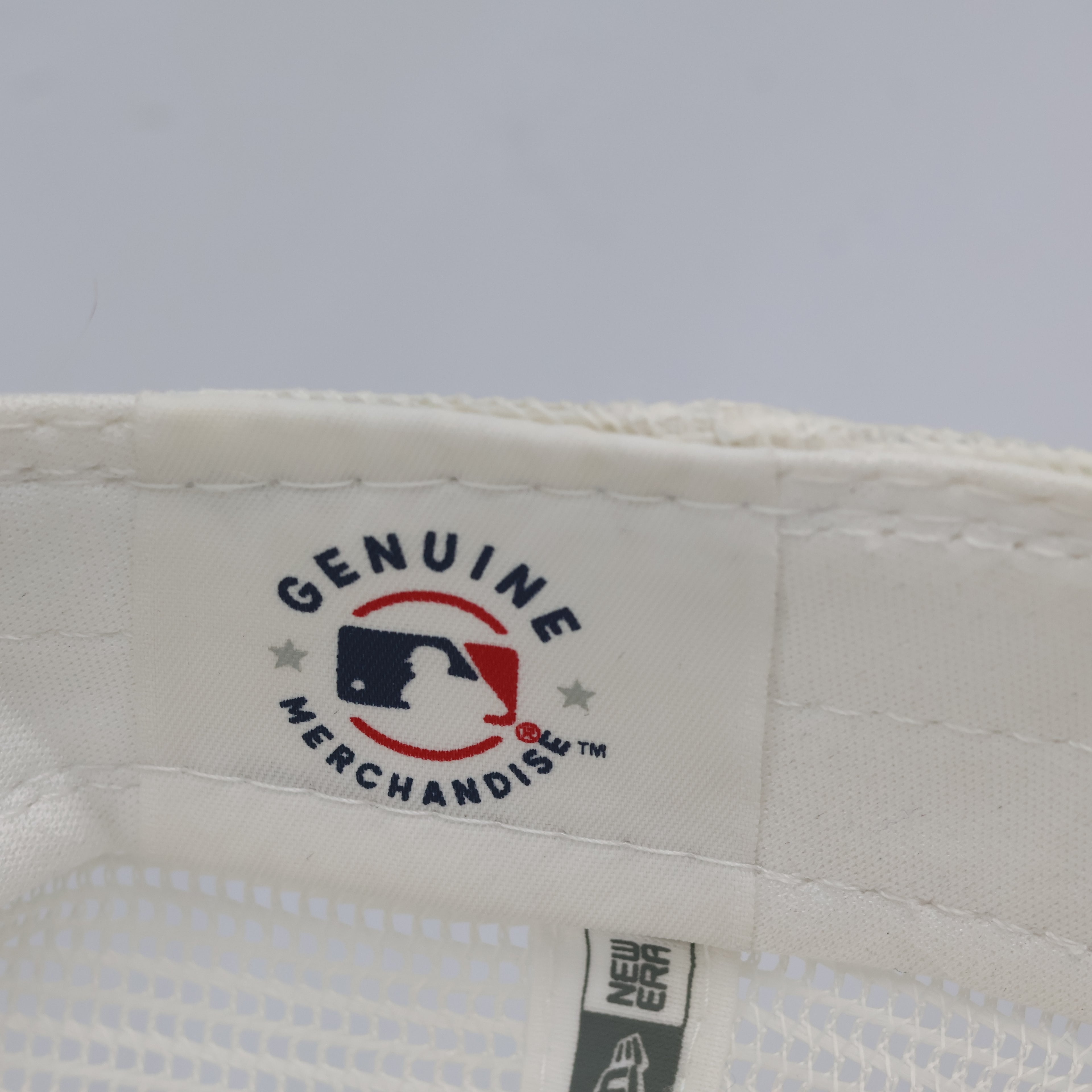 Vintage New Era New York Yankees Trucker Hat | Cream Off-White Mesh Cap