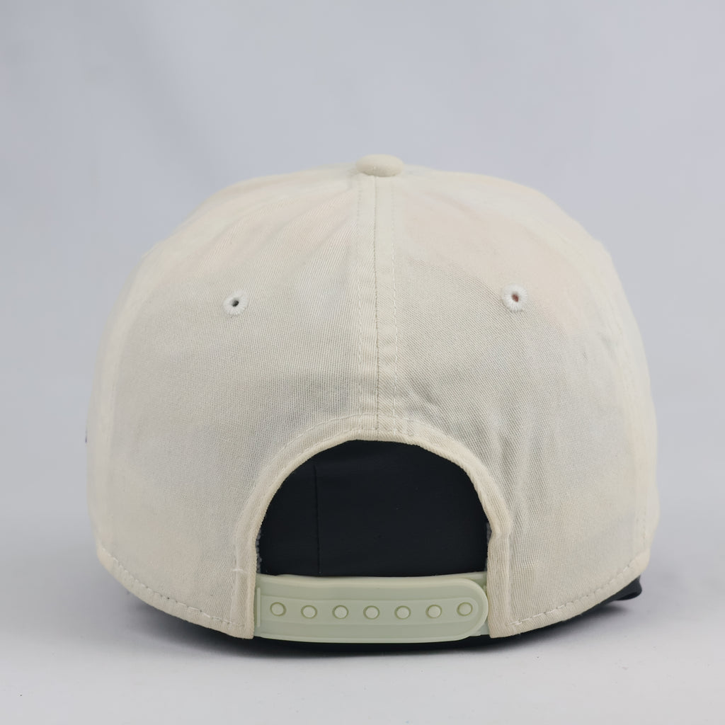 Classic New Era LA Lakers 9FIFTY Cap - Off-White Thrifted Cream & Purple Snapback