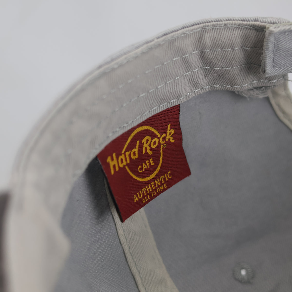 Thrifted Hard Rock Cafe Busan Light Grey Baseball Cap | 10789