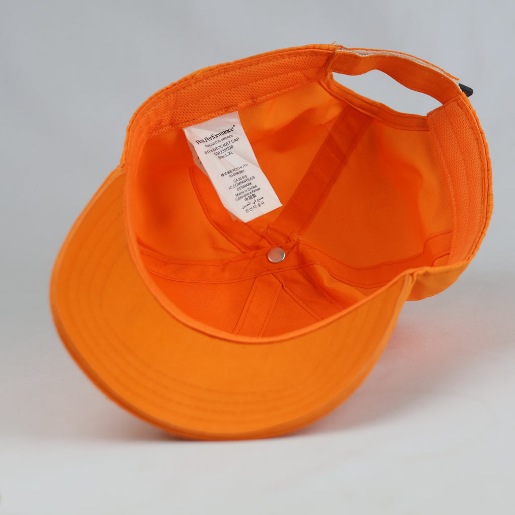 Thrifted Peak Performance Bright Orange Lightweight Hiking Cap | 10780