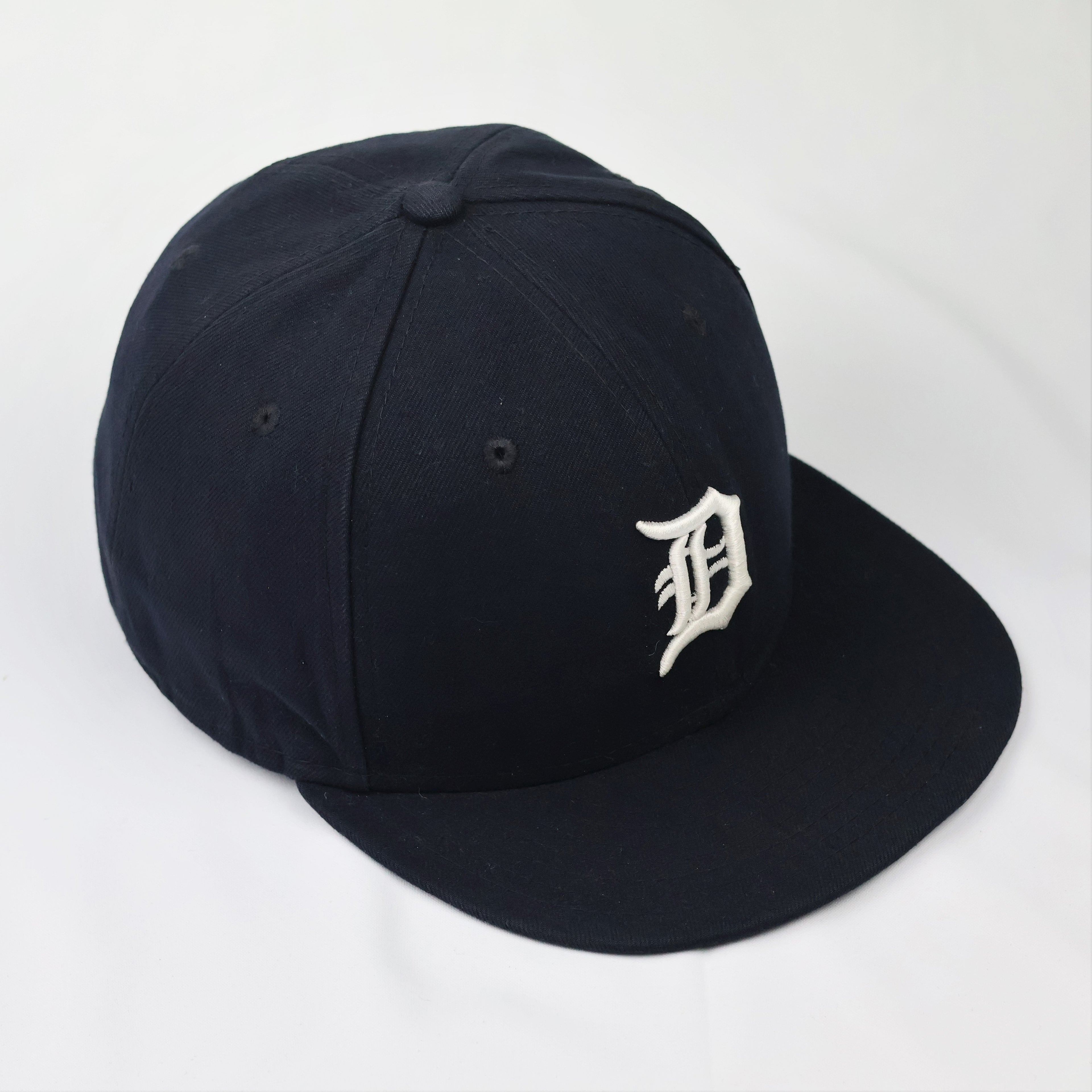 New Era Detroit Tigers Authentic On-Field 59FIFTY Thrifted Fitted Cap – Navy