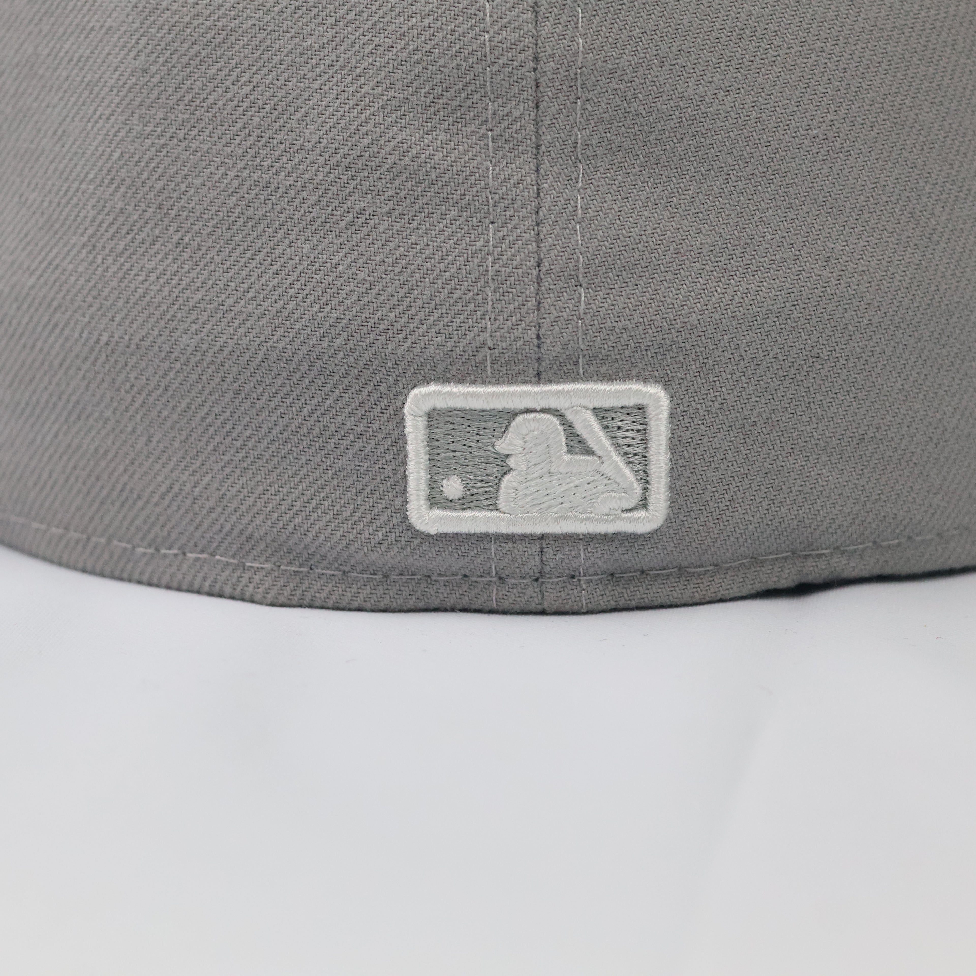 New Era 59FIFTY NY Yankees Spectrum Visor Fitted Thrifted Cap – Grey
