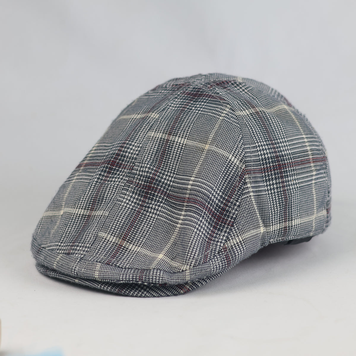 Thrifted Plaid Tweed Duckbill Newsboy Flat Cap | 10775