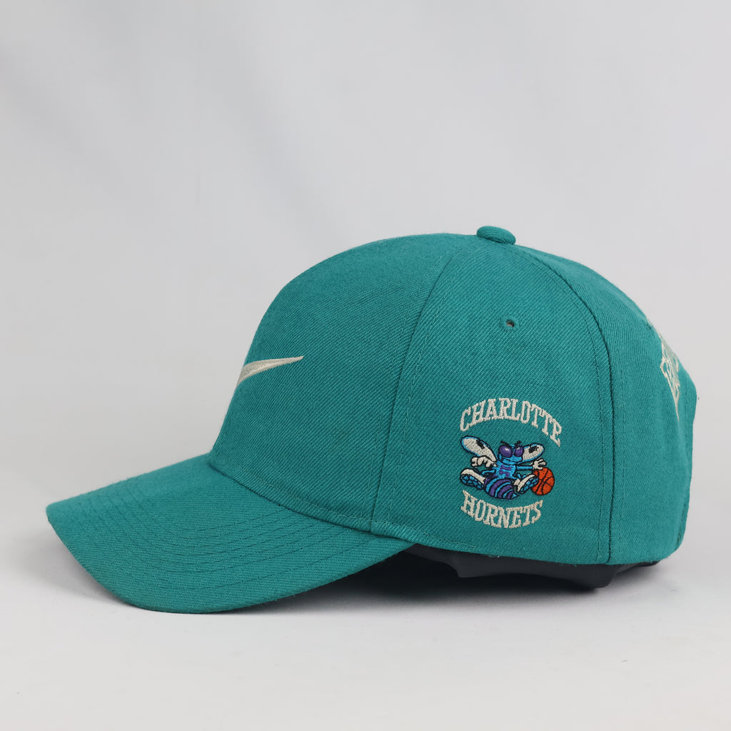 Classic Nike Team Sports Charlotte Hornets Cap - Thrifted Teal Green NBA Snapback