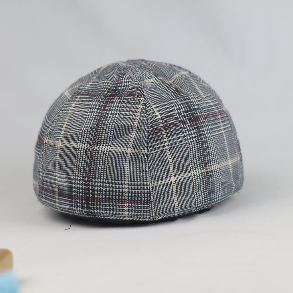 Thrifted Plaid Tweed Duckbill Newsboy Flat Cap | 10775
