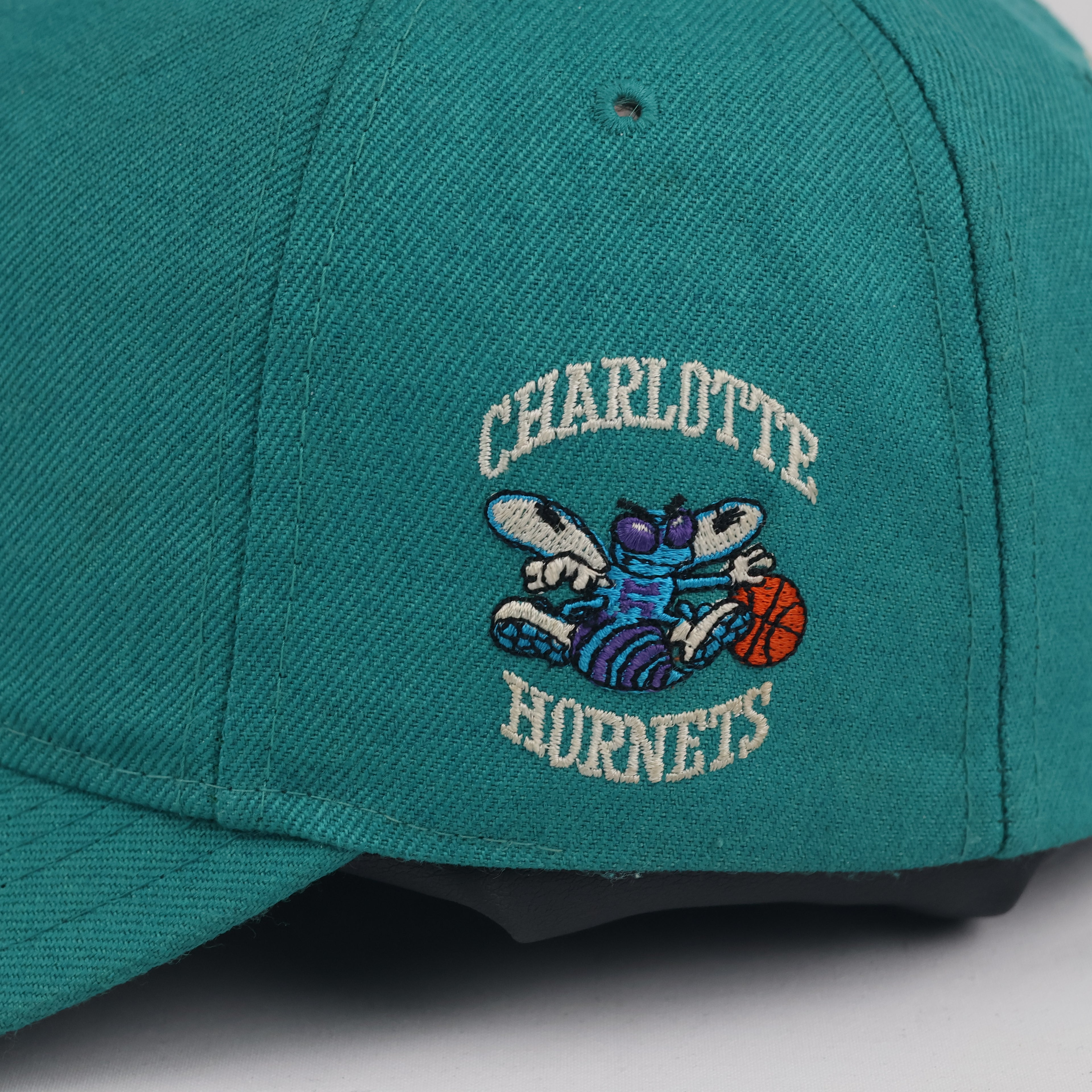 Classic Nike Team Sports Charlotte Hornets Cap - Thrifted Teal Green NBA Snapback