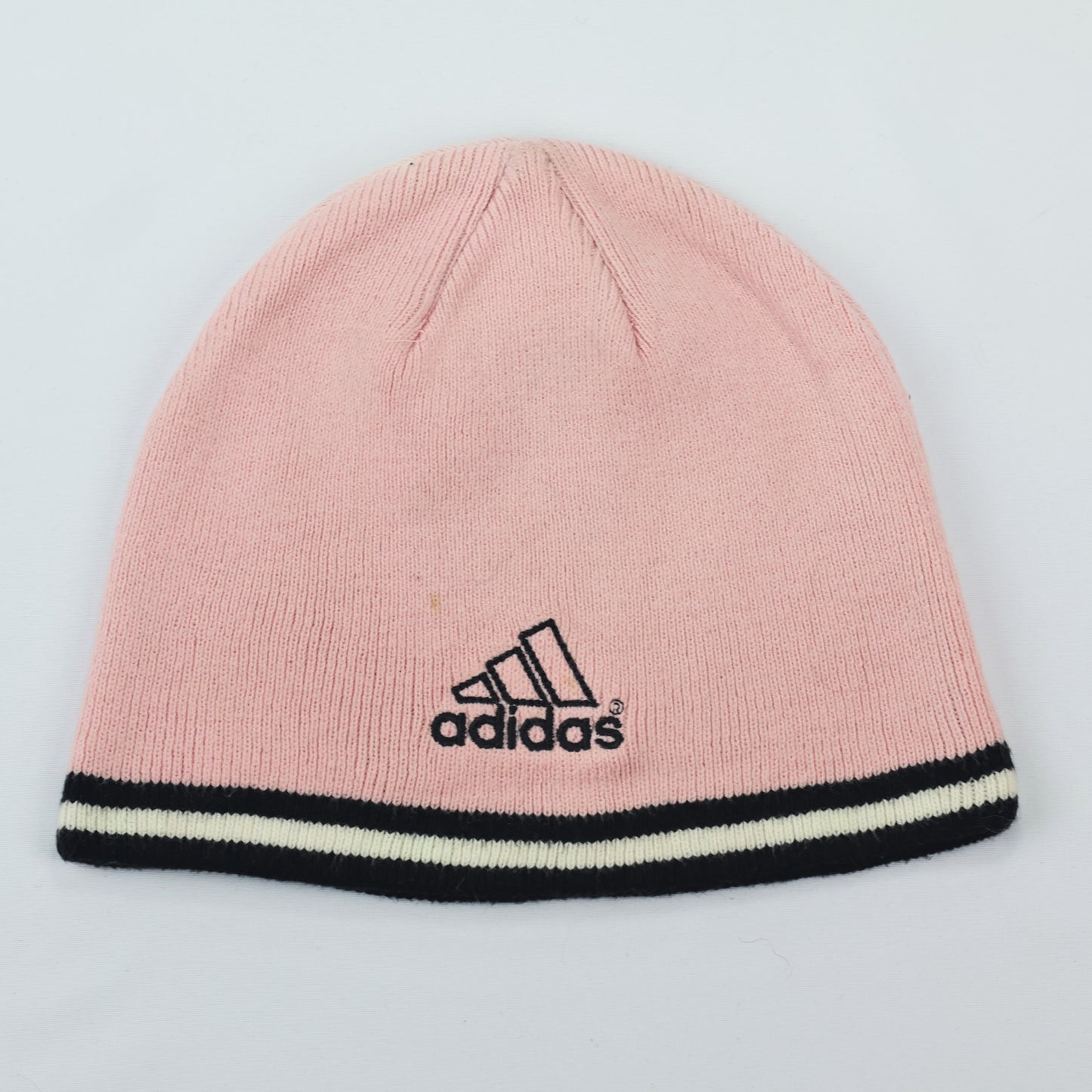 adidas Originals Pink Ribbed Thrifted Beanie Hat – Classic Trefoil Logo Winter Cap