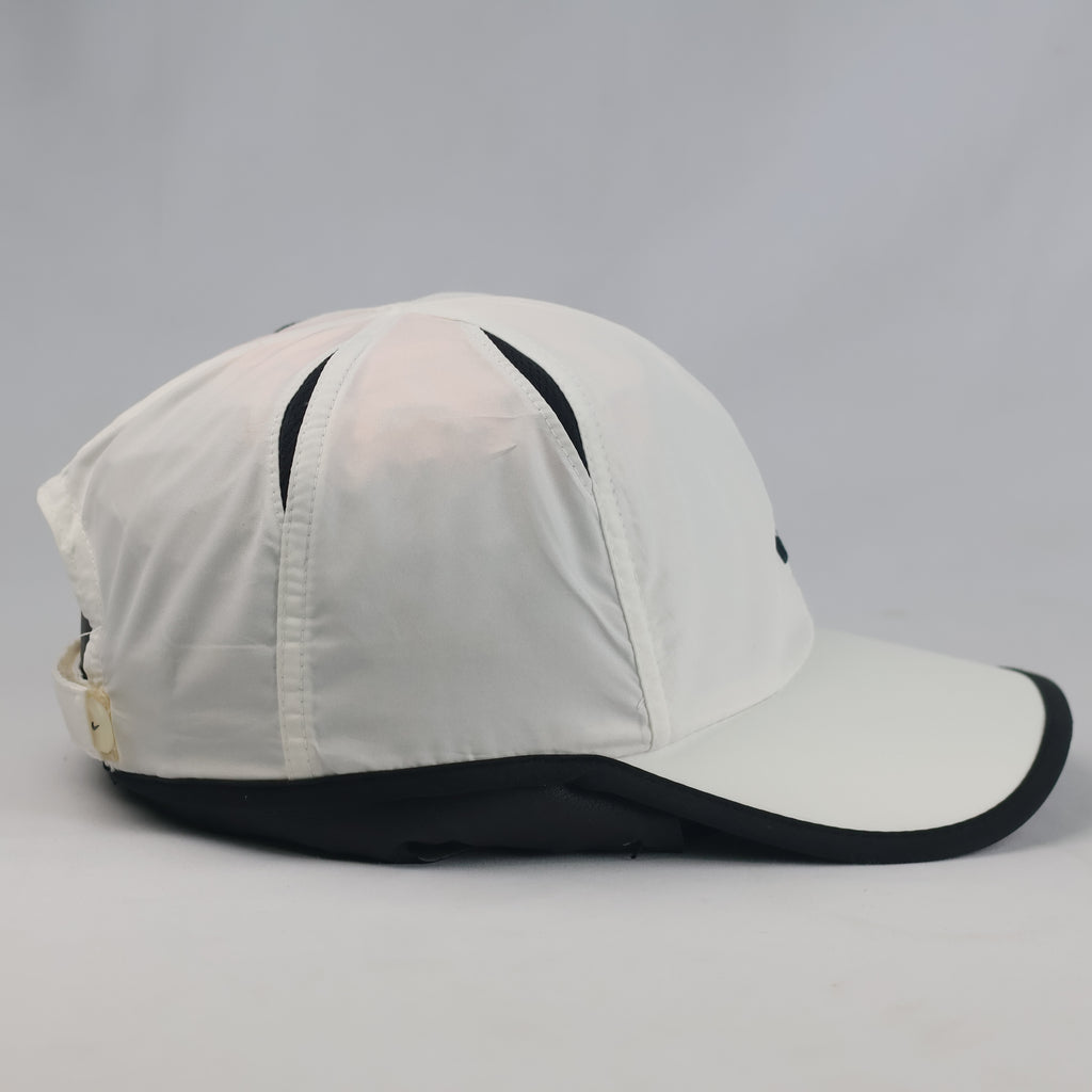 Thrifted Nike FIT Lightweight Breathable White Sport Cap | 10793