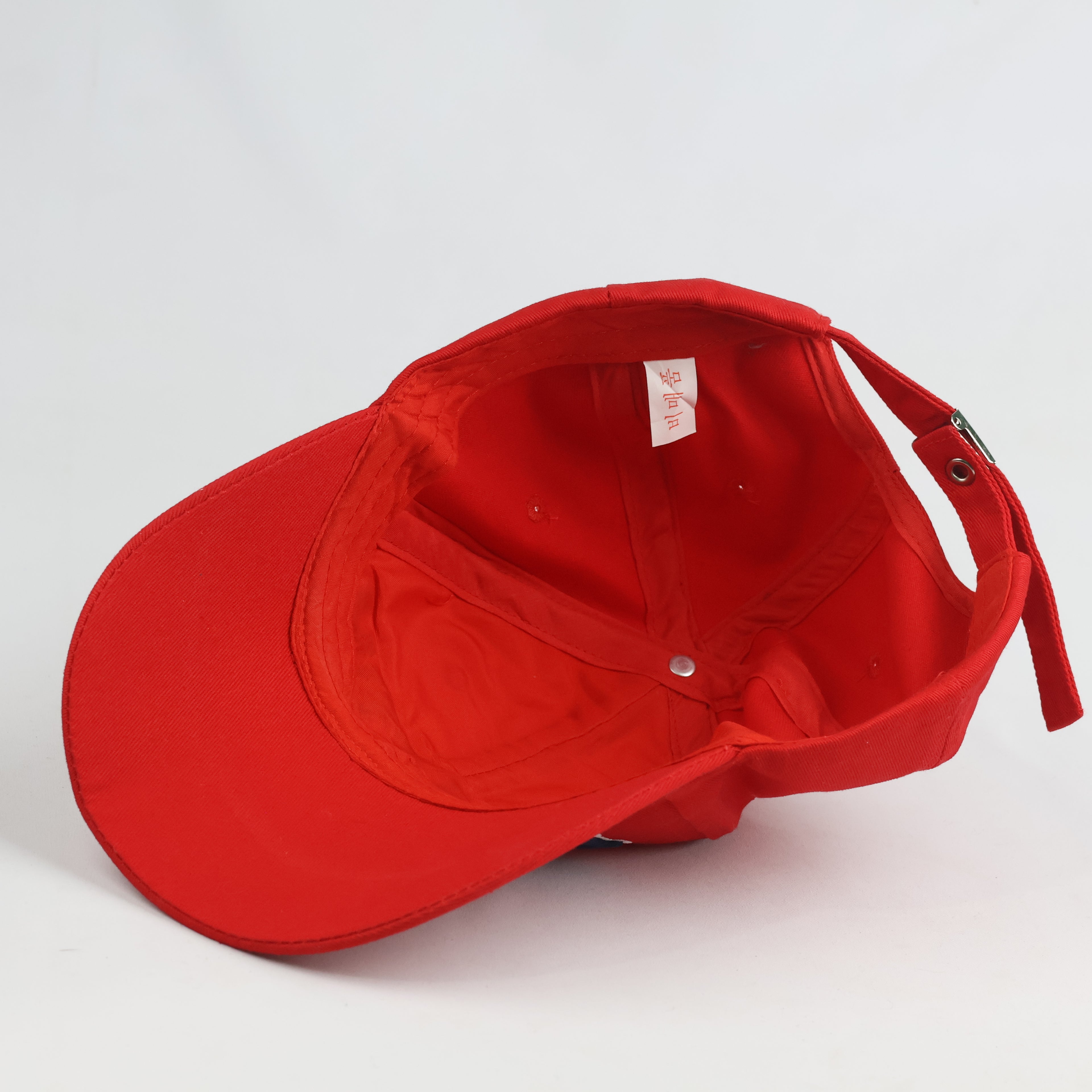 Classic Fantom 93 Embroidered Baseball Cap - Red Twill Casual Strapback Hat