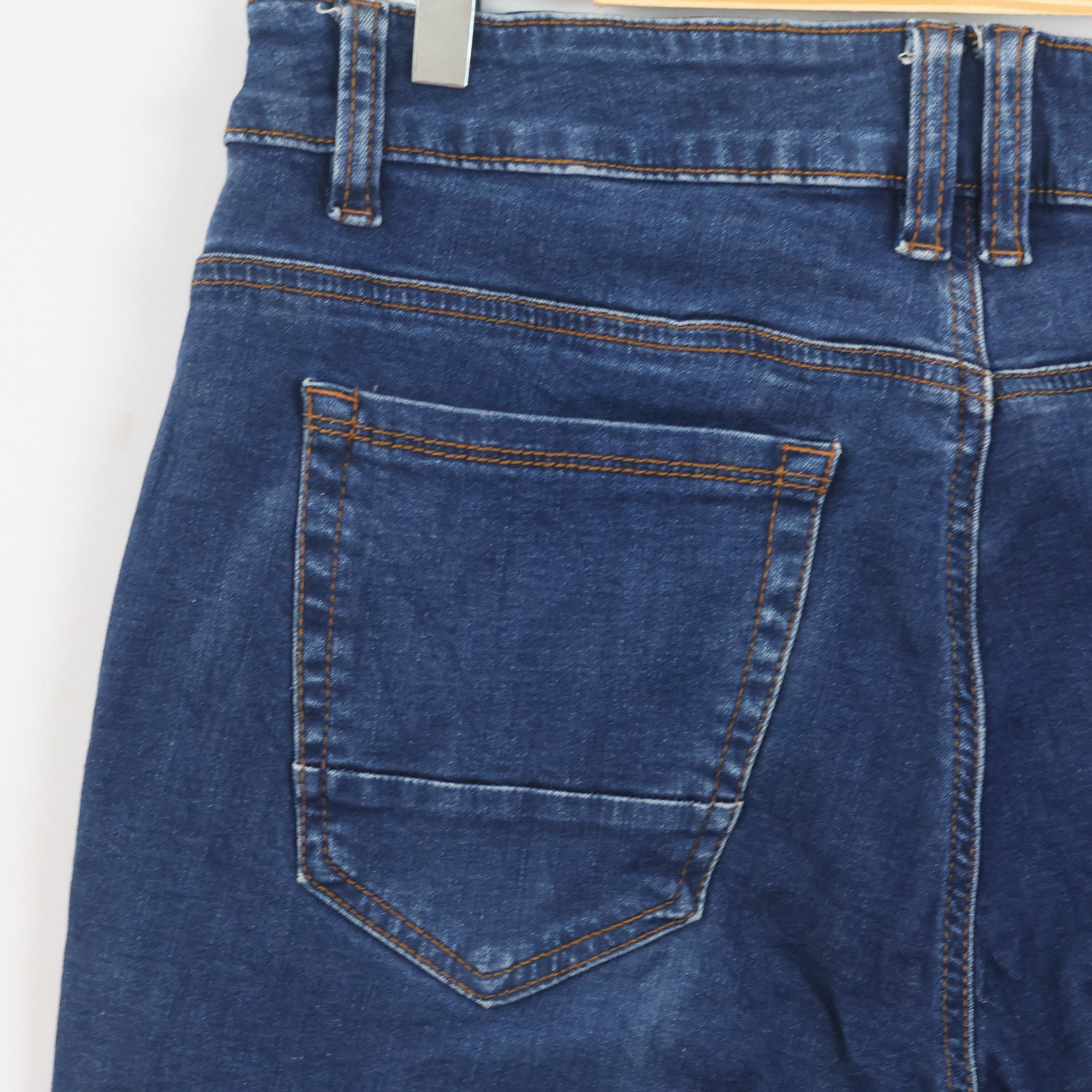 Thrifted UC Collection of Fashion Leaders Men's Blue Jeans 34 Waist/ J1033