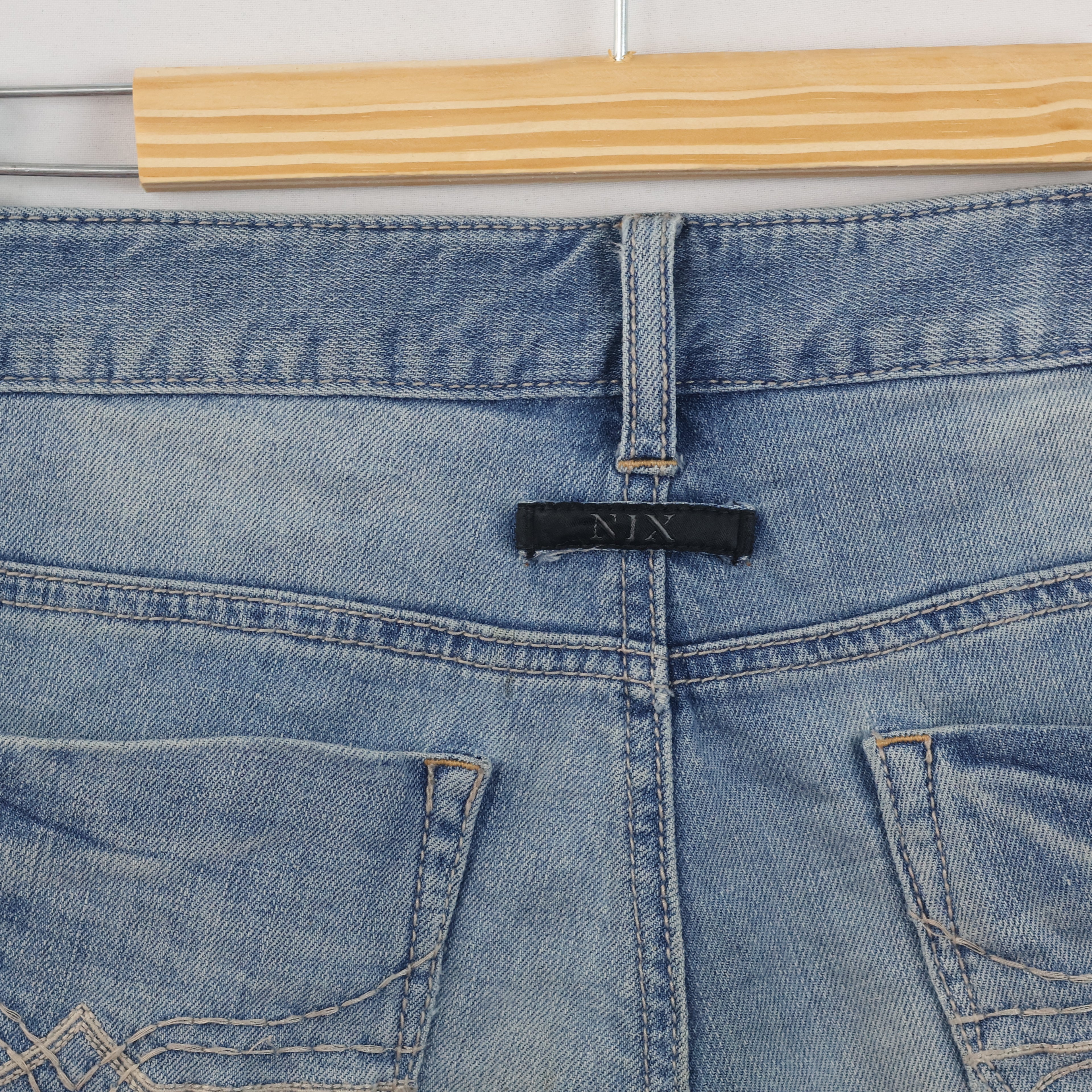 Thrifted Nix Men's Light Blue Straight Leg Jeans 34 Waist/ J1031
