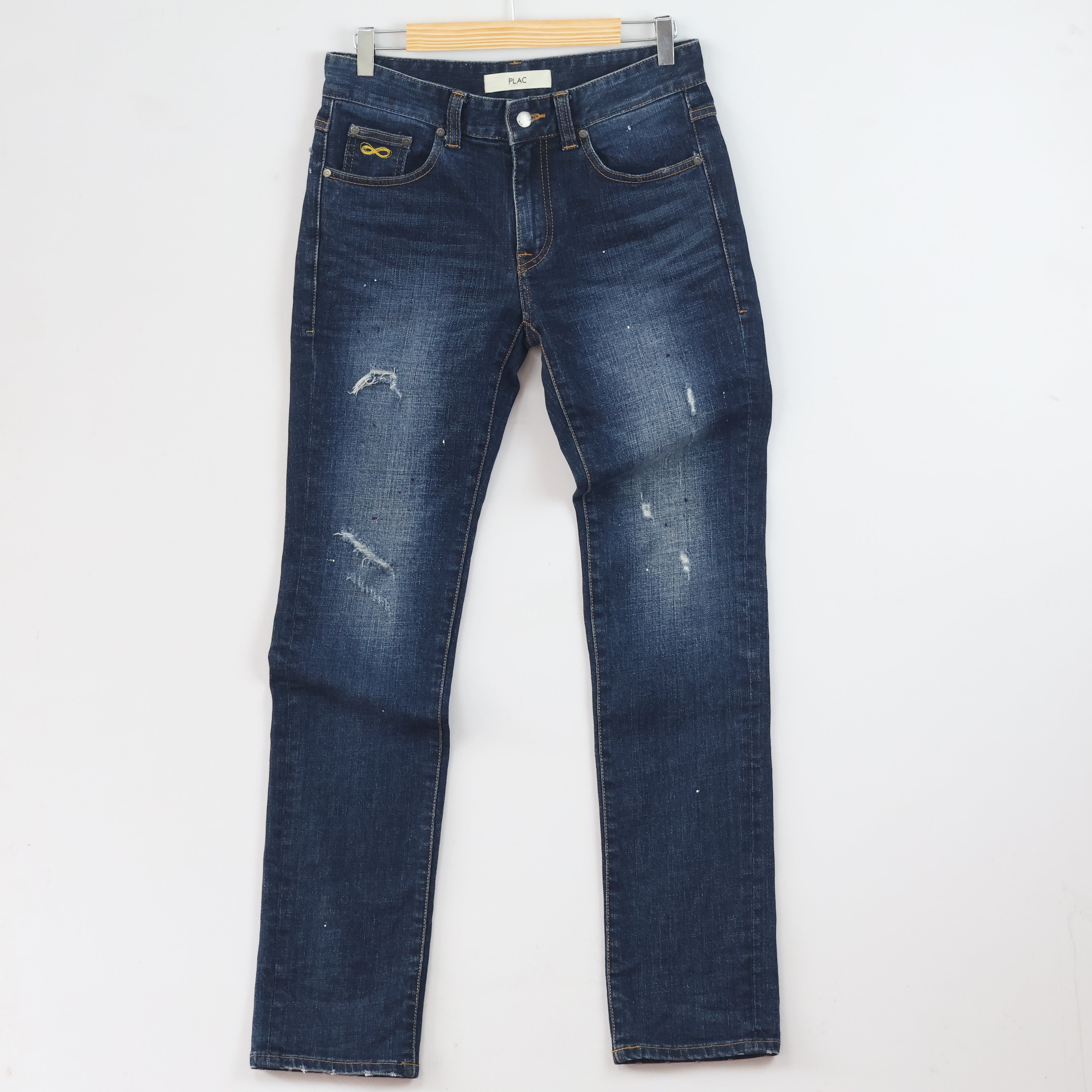 Thrifted PLAC Men's Deep Indigo Blue Ripped Jeans 30-32 Waist/ J1026