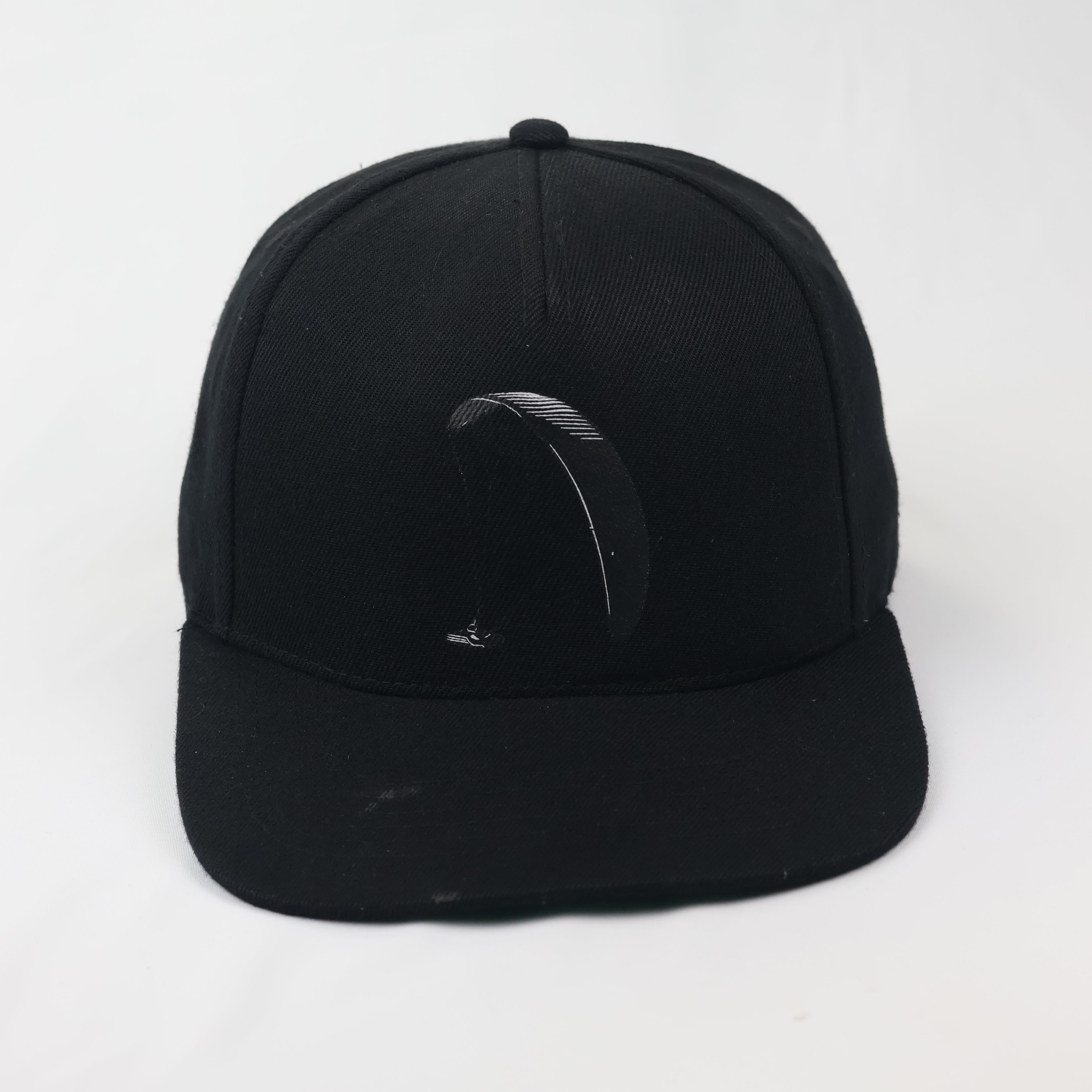 Paragliding Graphic Black Snapback Cap - Beechfield Vintage