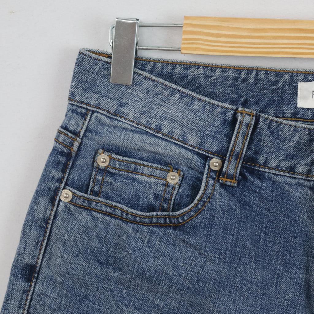 Thrifted Fatalism Men's Blue Straight Leg Denim Jeans 32 Waist/ J1025