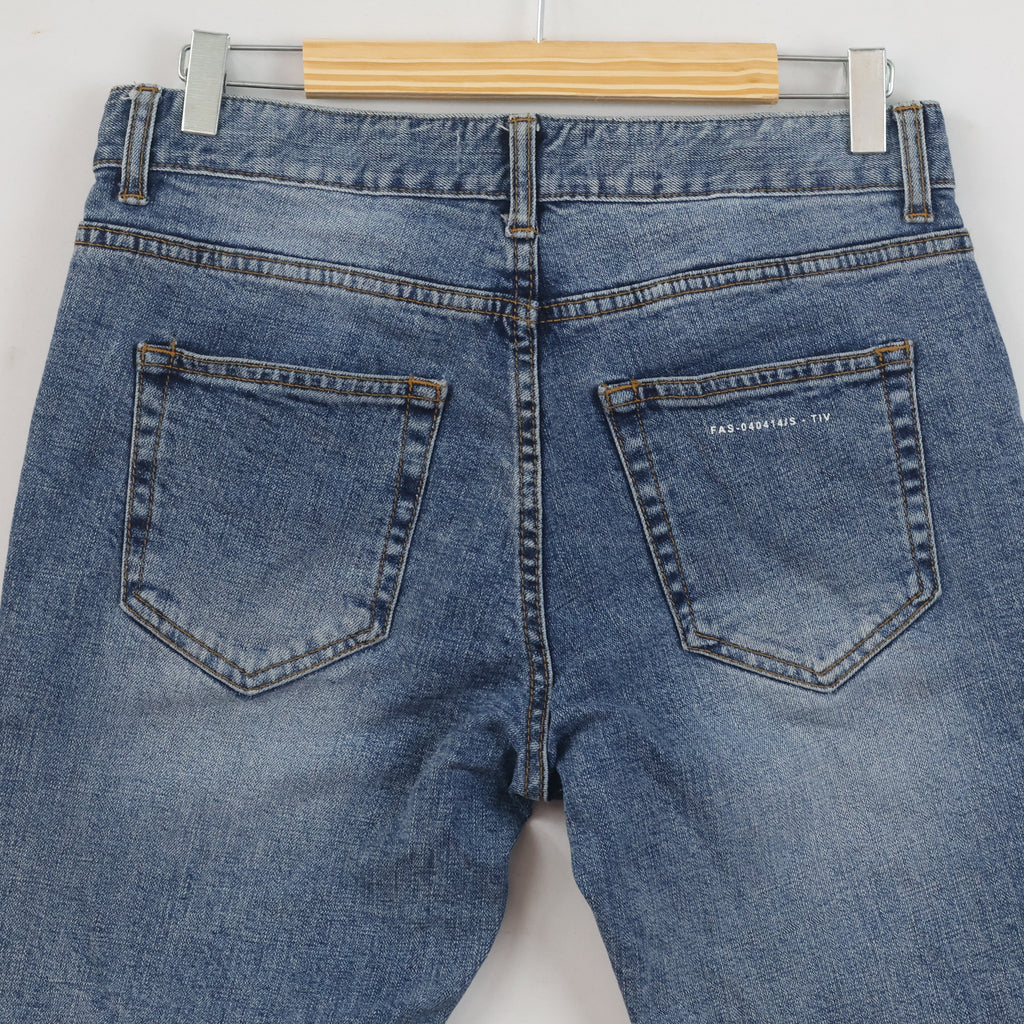Thrifted Fatalism Men's Blue Straight Leg Denim Jeans 32 Waist/ J1025