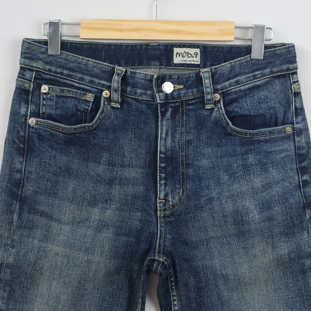 Vintage MOD.9 Men's Medium Wash Thrifted Denim Jeans 30 Waist/ J1043
